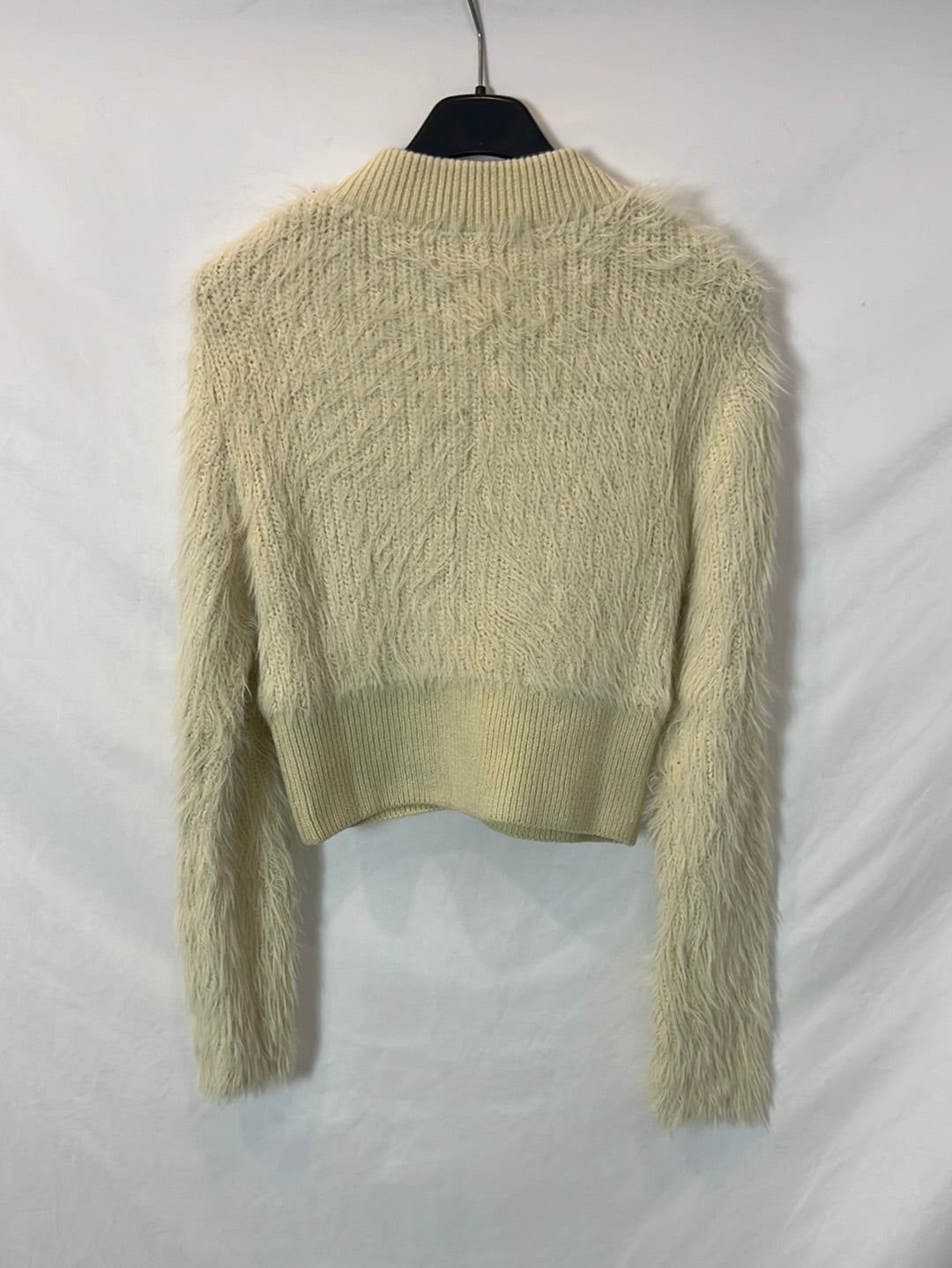 ZARA. Beige furry Ts sweater