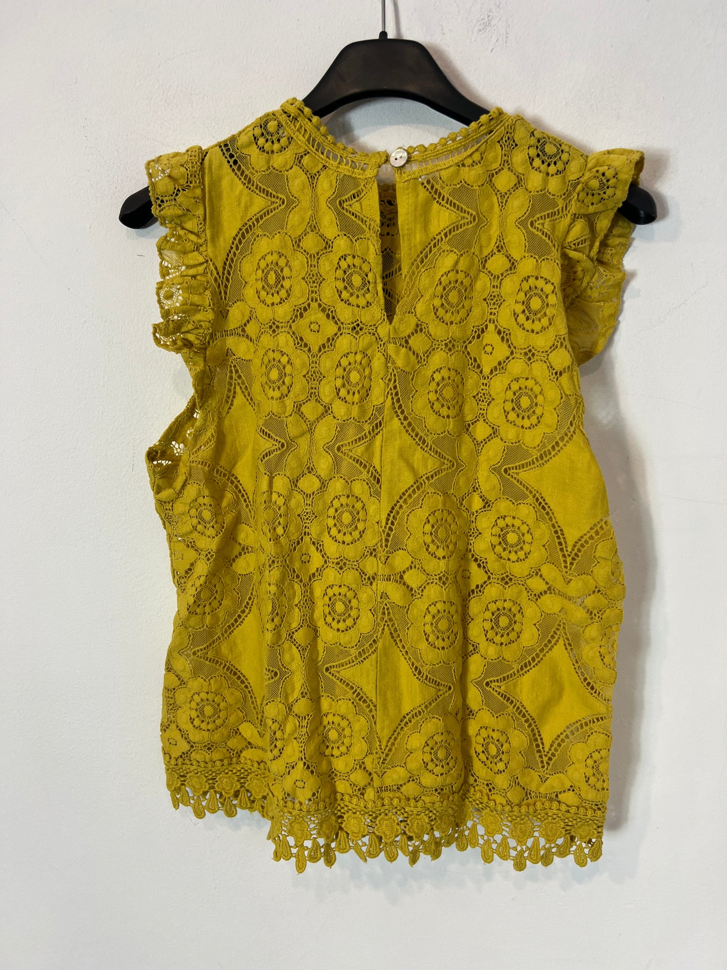 BOCAMA COLLECTION. Top encaje amarillo Tu(S)