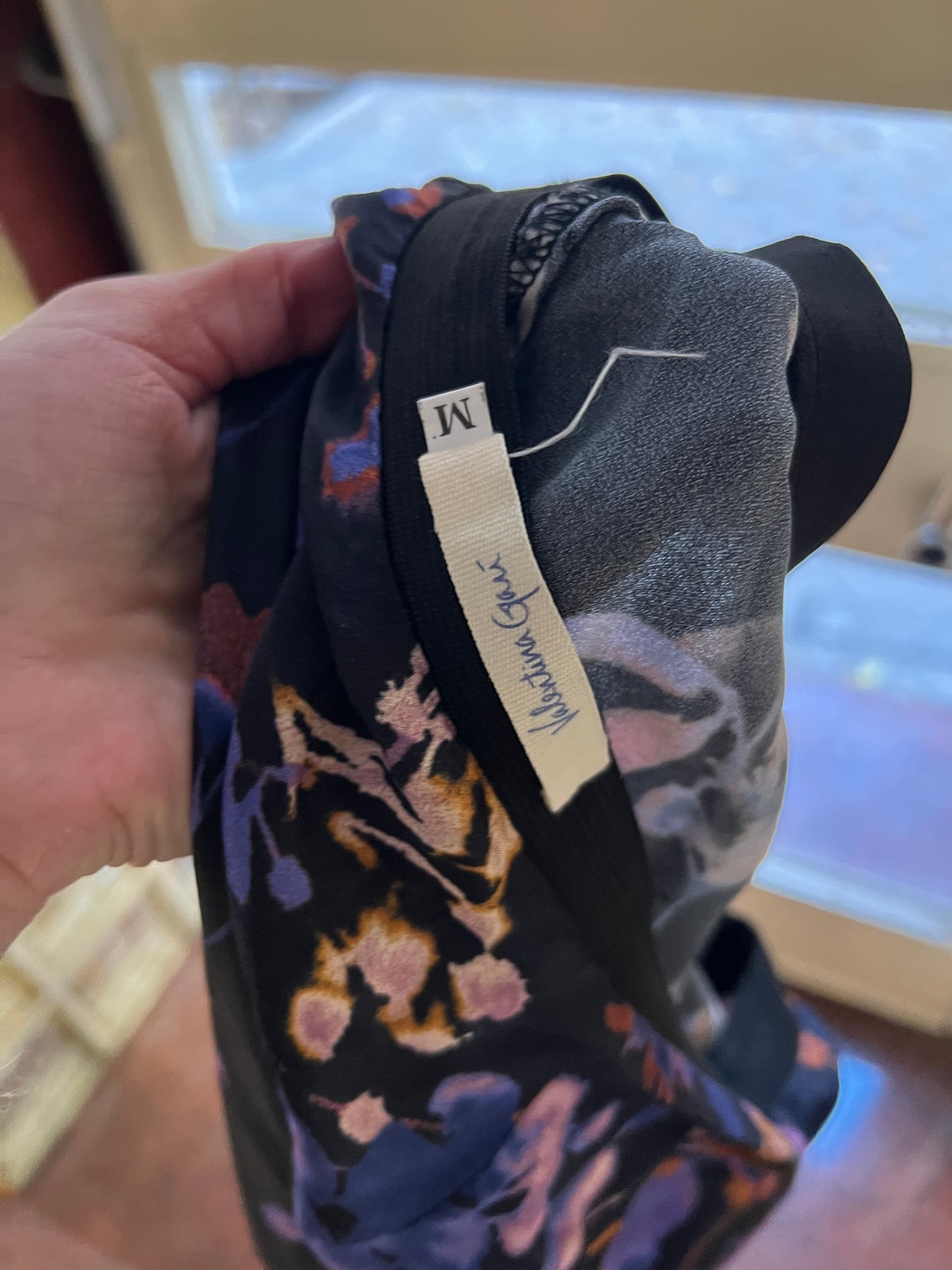 VALENTINA GARI. Falda midi satinada estampada