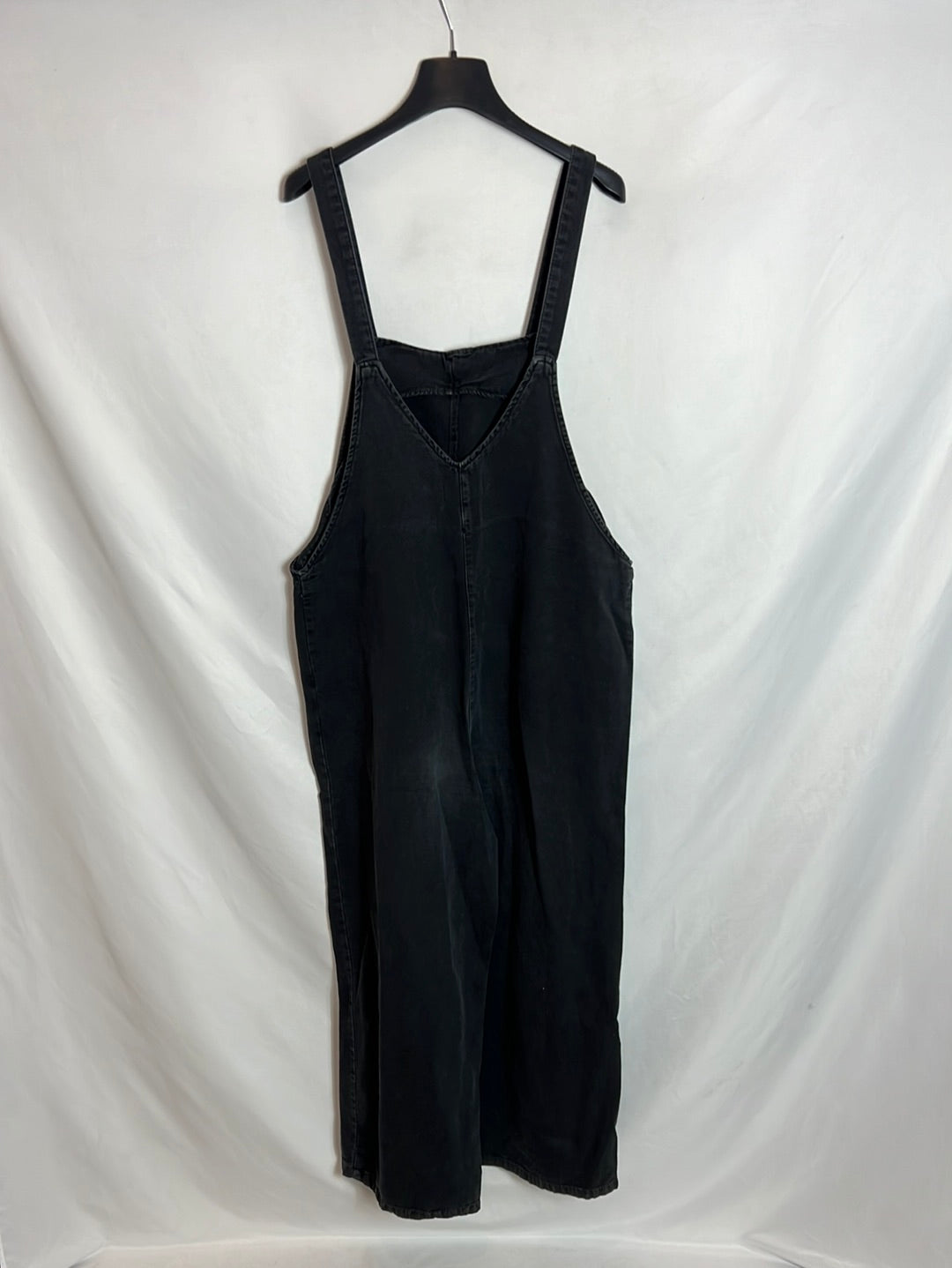 ZARA. Peto culotte gris oscuro estilo oversized. T S (tara)