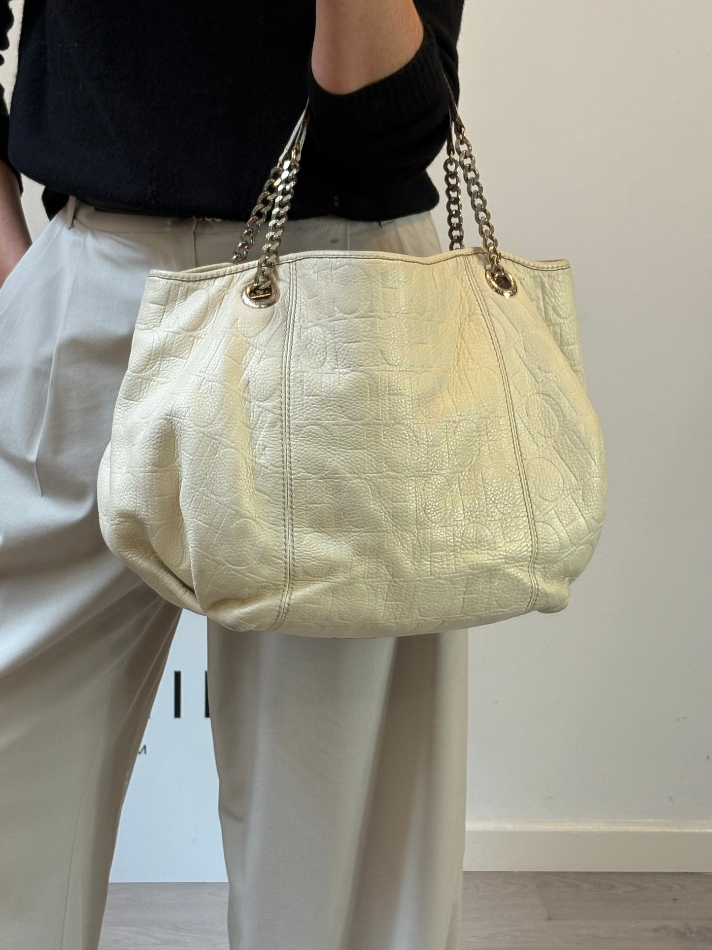 ZARA. Black stretch knit top. TL