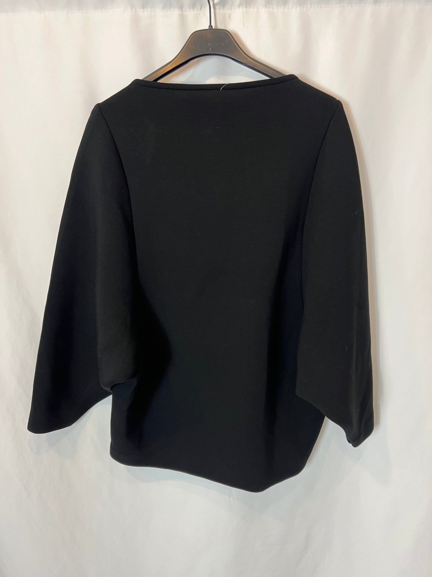 COS. Black neoprene texture sweatshirt. XS