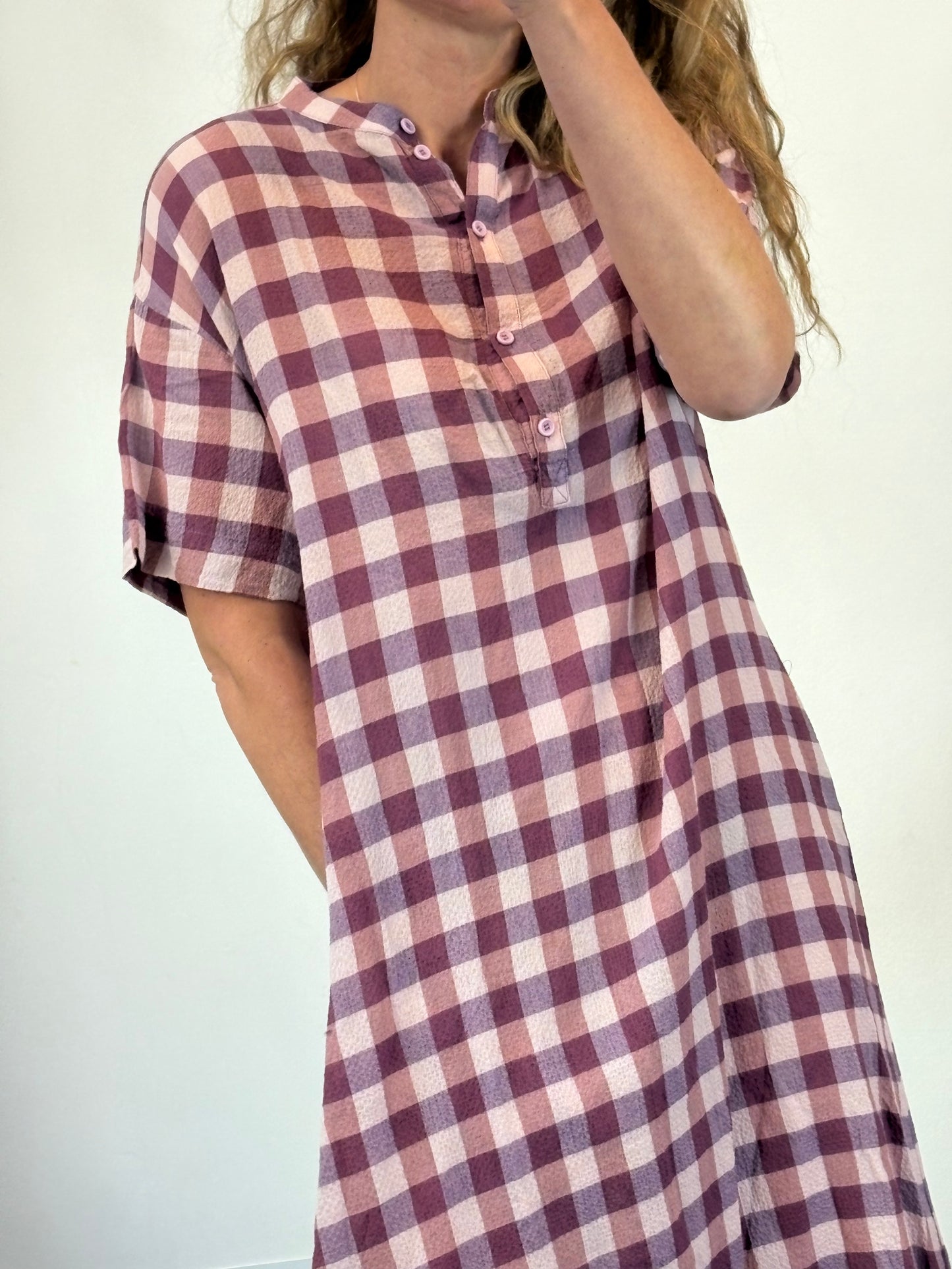 HOD. Vestido largo cuadros malva
