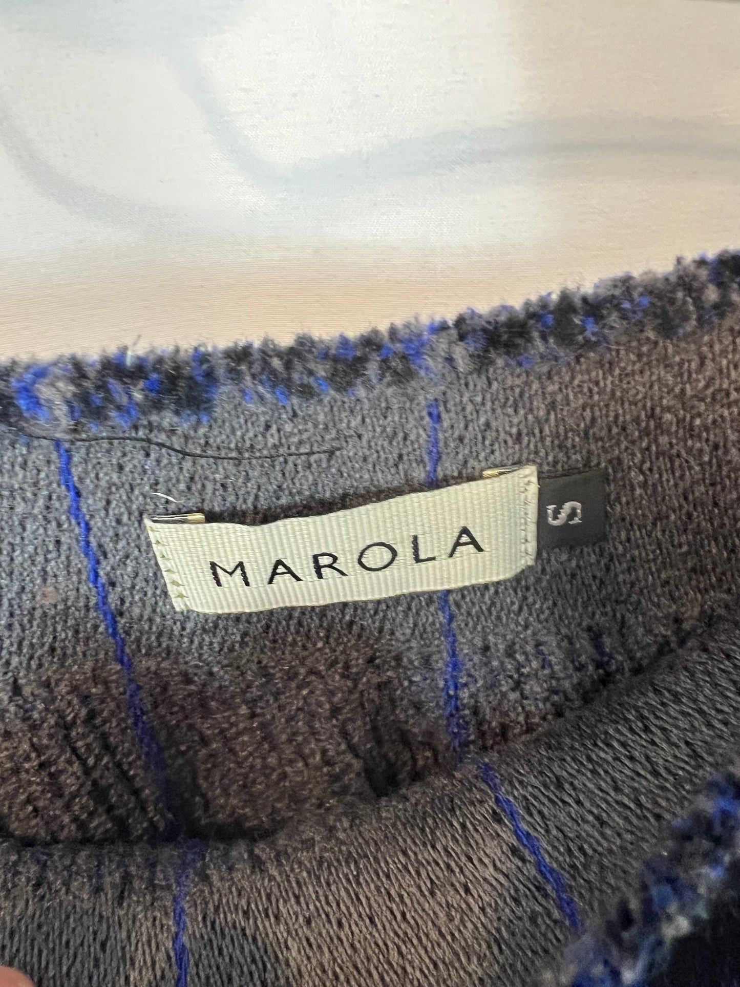 MAROLA. Short checked wool skirt. TS