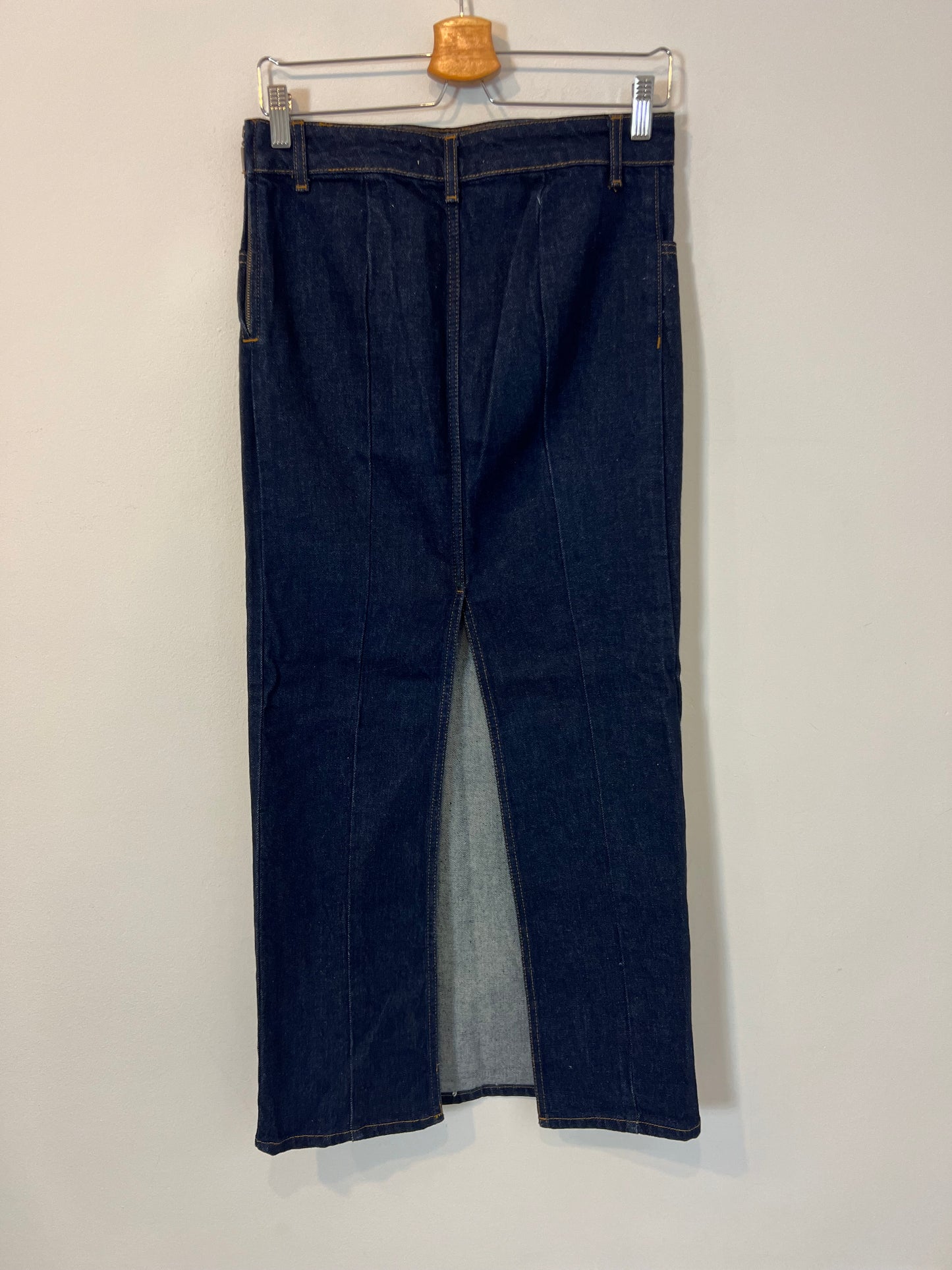 ZARA. Falda midi denim apertura. T S