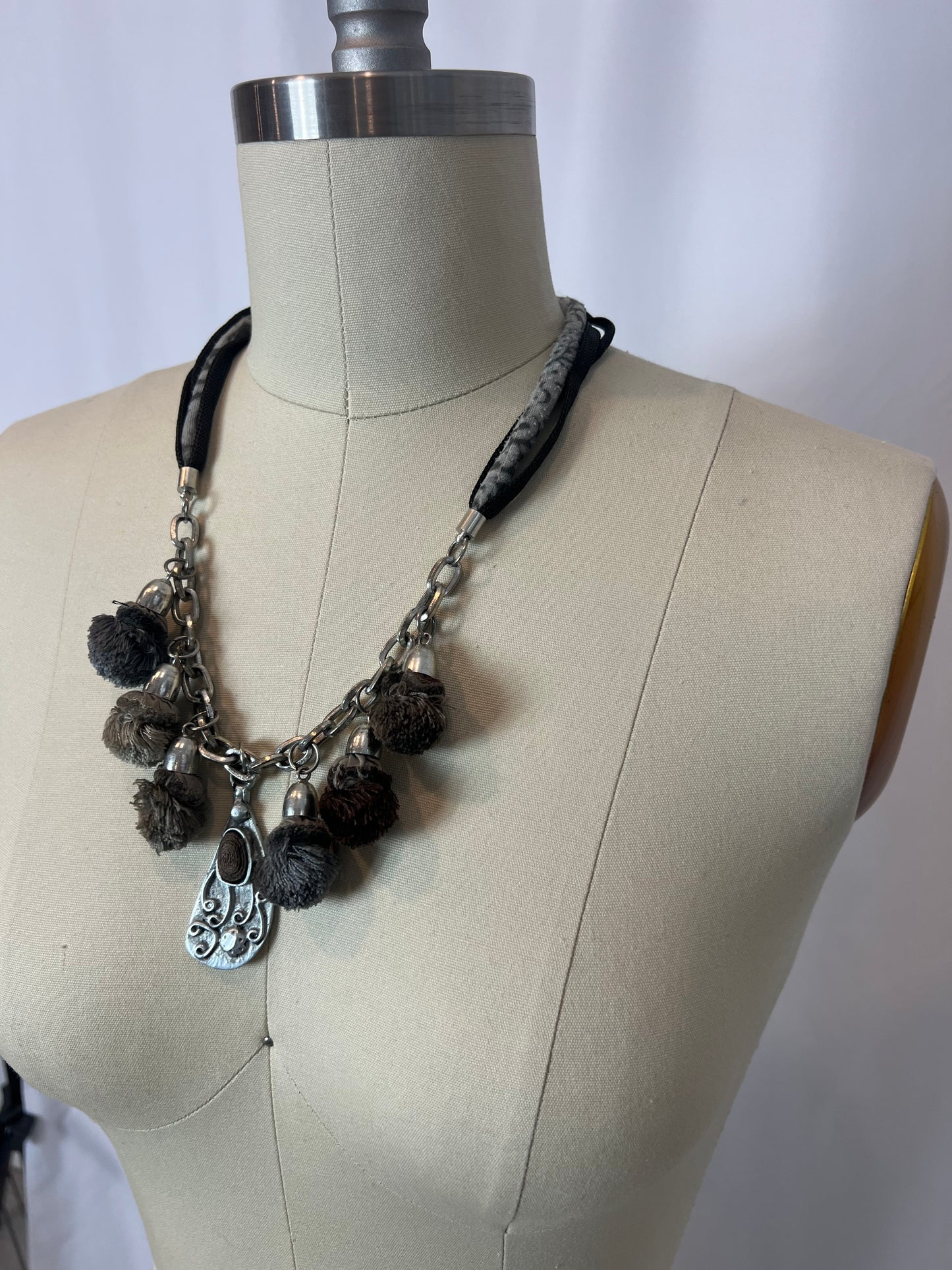 OTHER. Textured tassel necklace