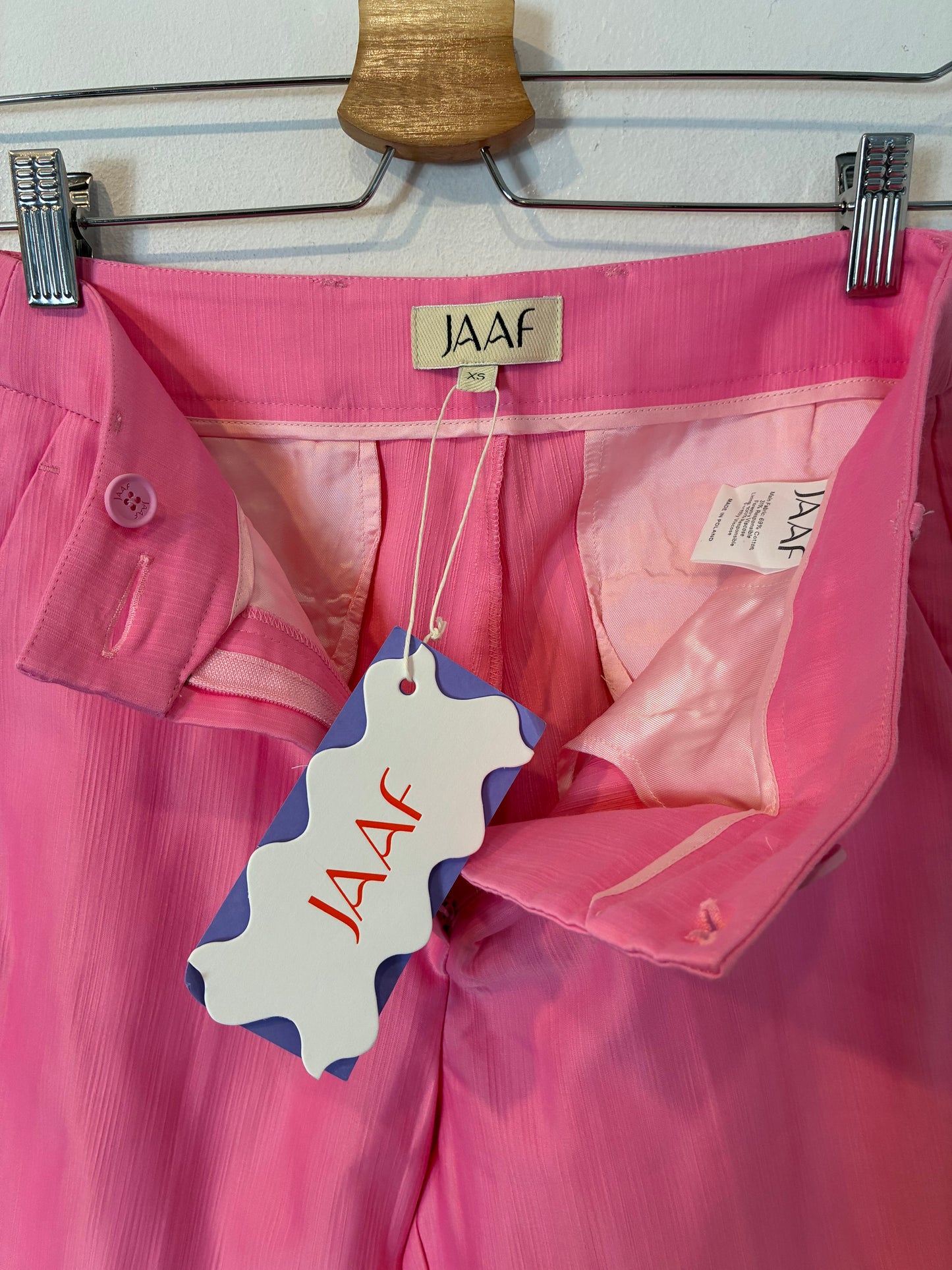 JAAF. Pantalón rosa textura