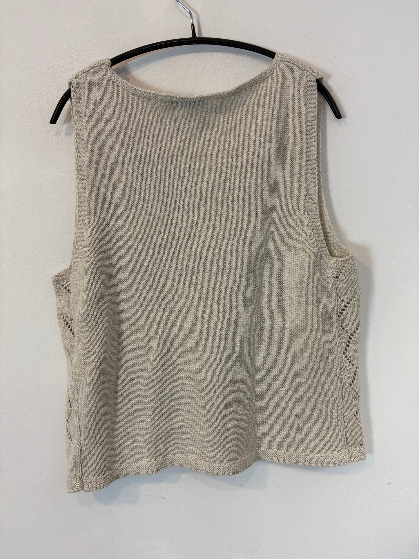 CHERRIES. Flowy purple top. Size XL