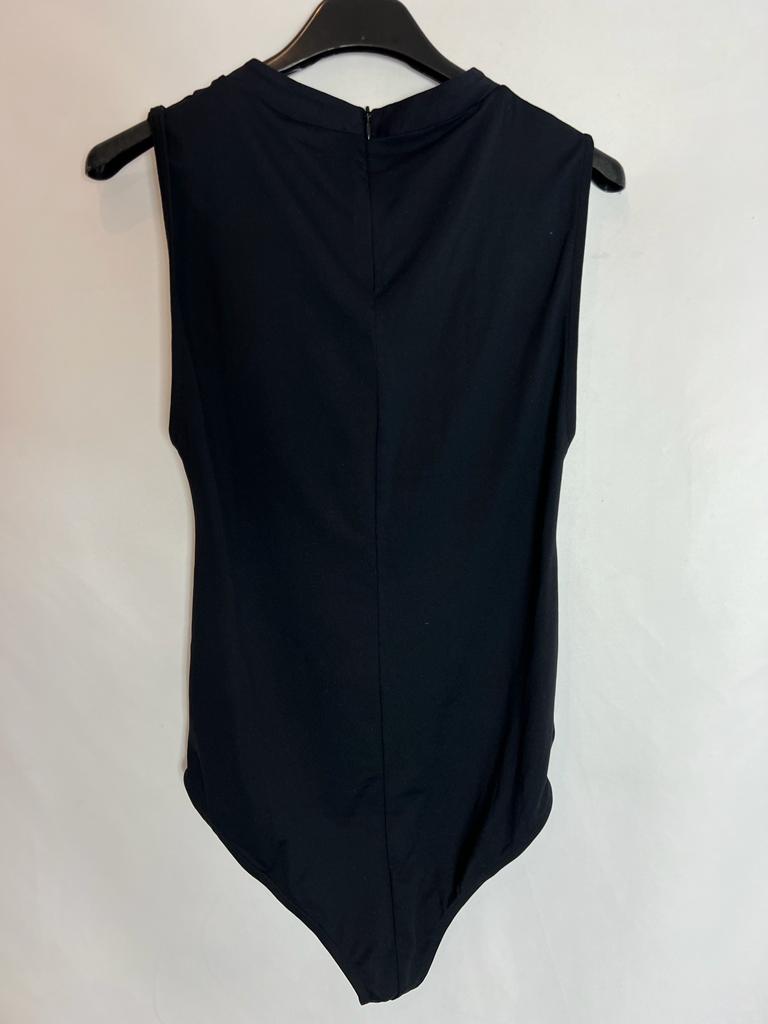 ZARA. Black bodysuit with collar detail. TM