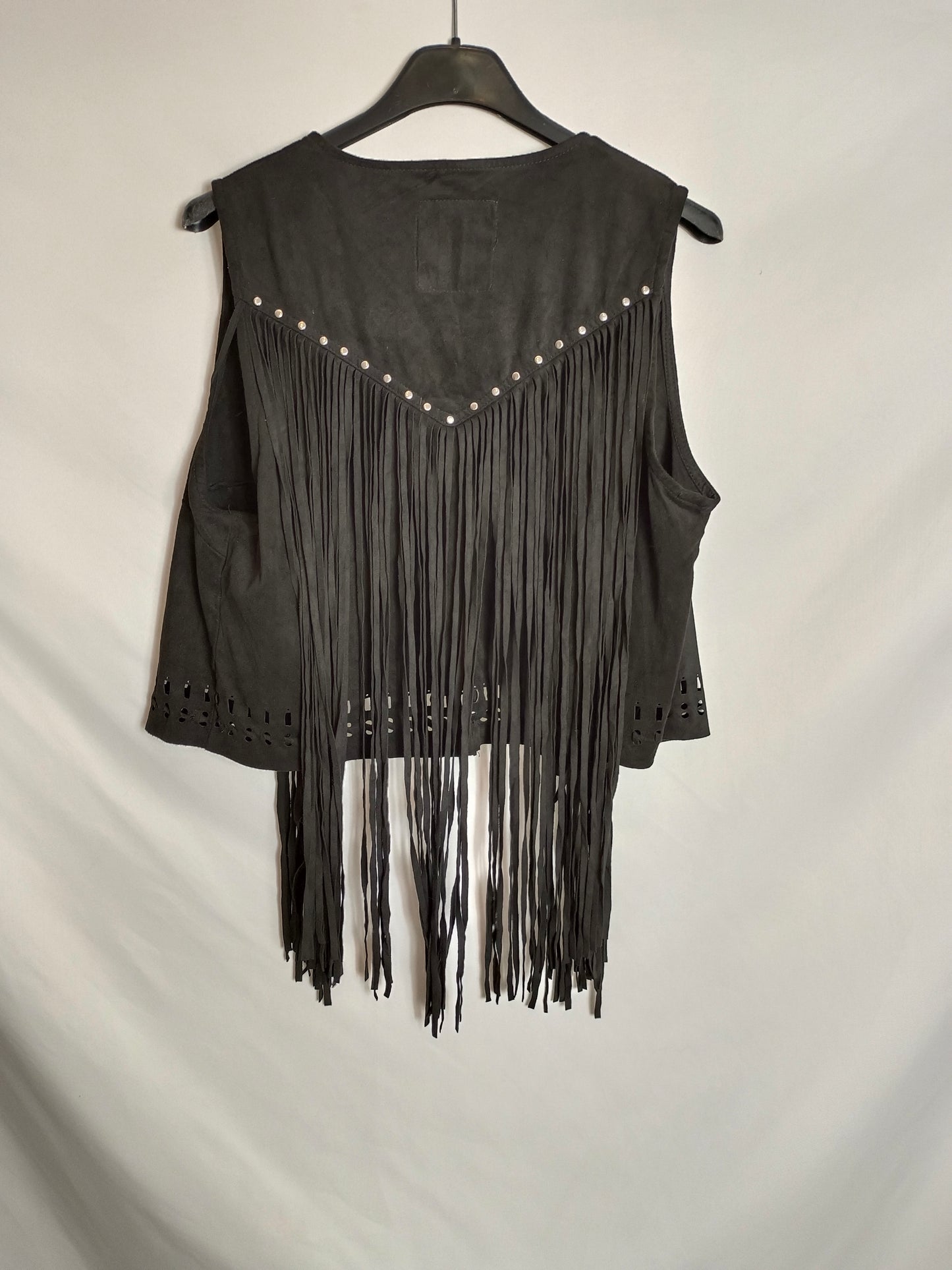 PULL&BEAR. chaleco negro antelina T.s