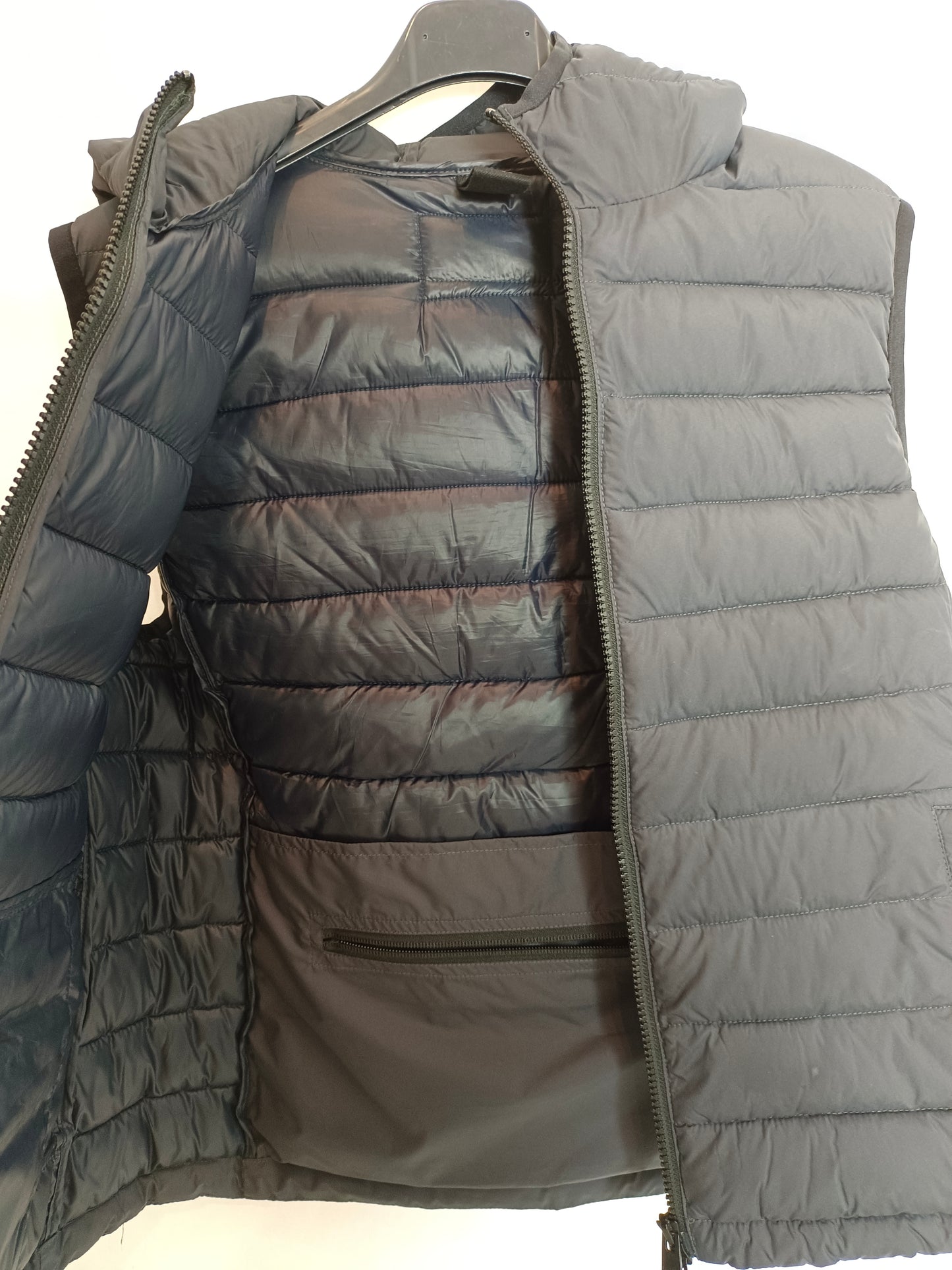 ECOALF. Plumas sin mangas gris capucha T.U(S)