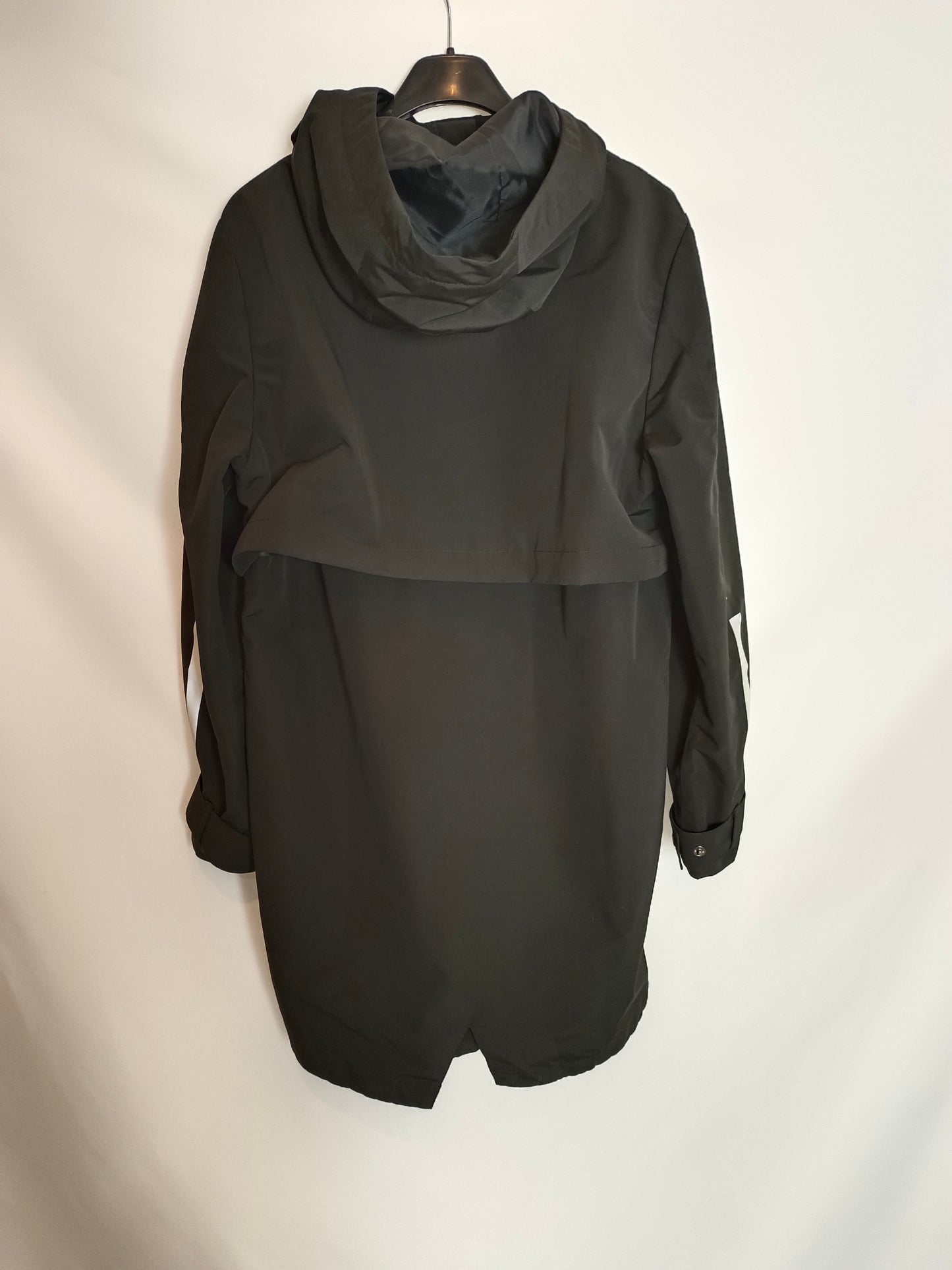 DUNNES. Abrigo negro capucha T.m