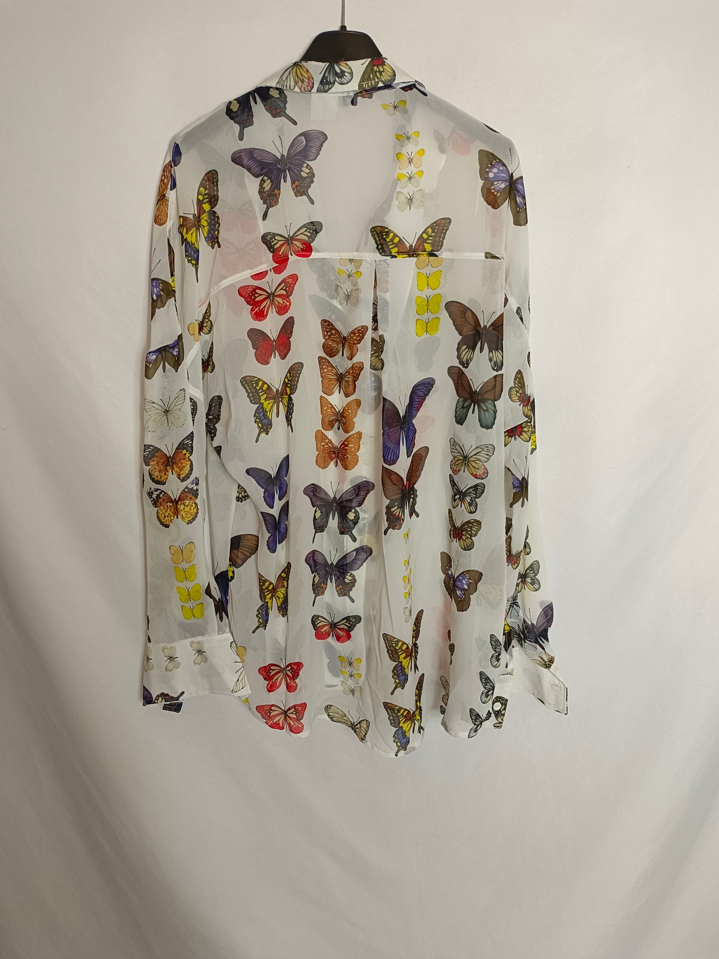 ERRE. White butterfly blouse Ts