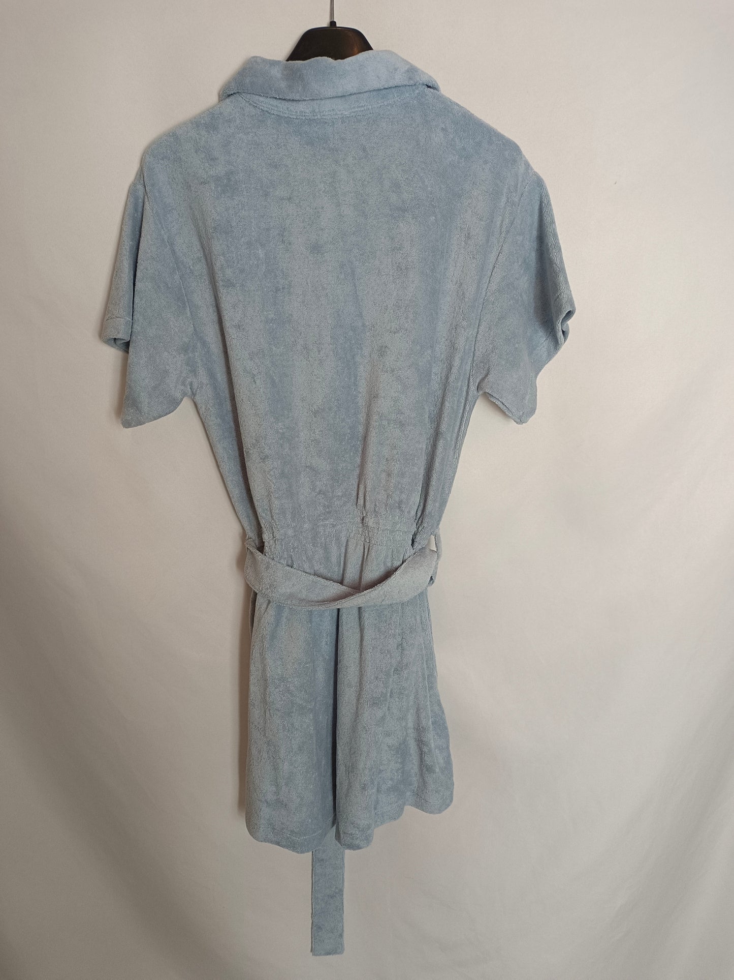 PANTAI PANTAI. Mono azul textura T.s