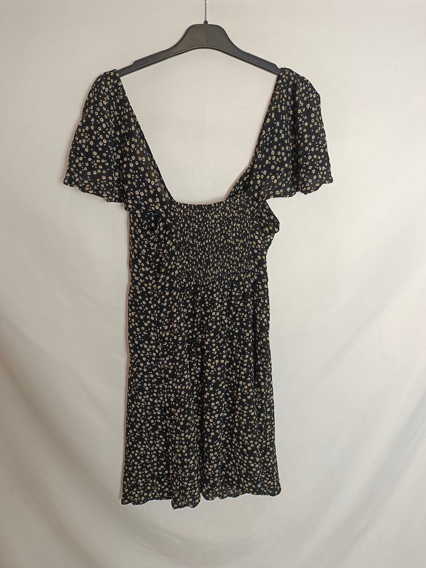 STRADIVARIUS. Short black floral mini dress. TS