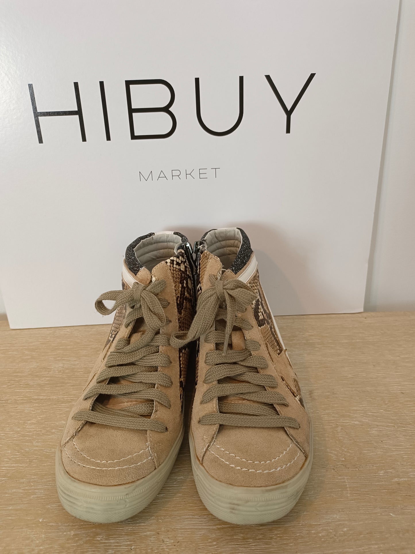 OTHERS. Ankle boots size 38