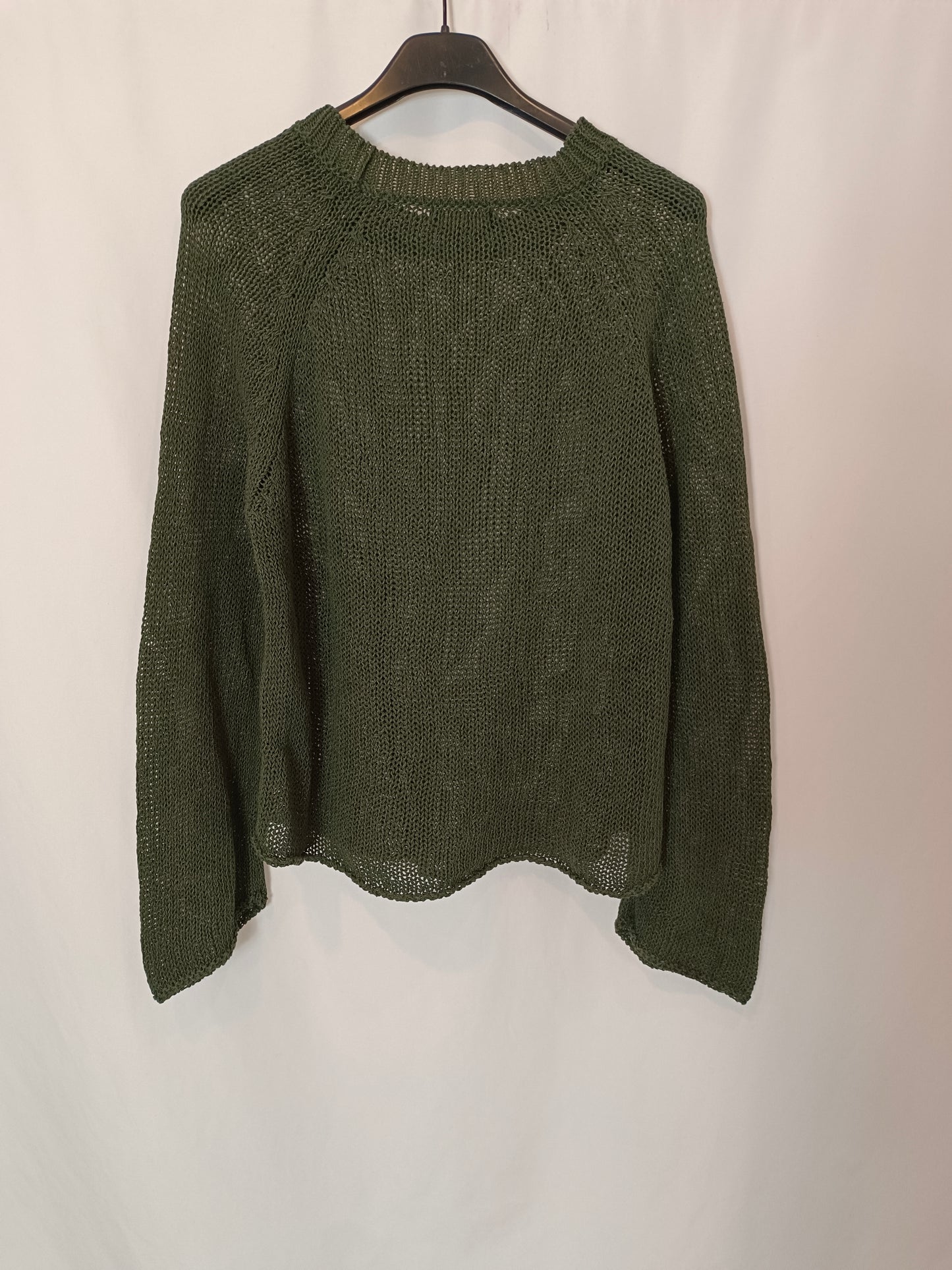 MASSIMO DUTTI. Jersey verde punto T.s