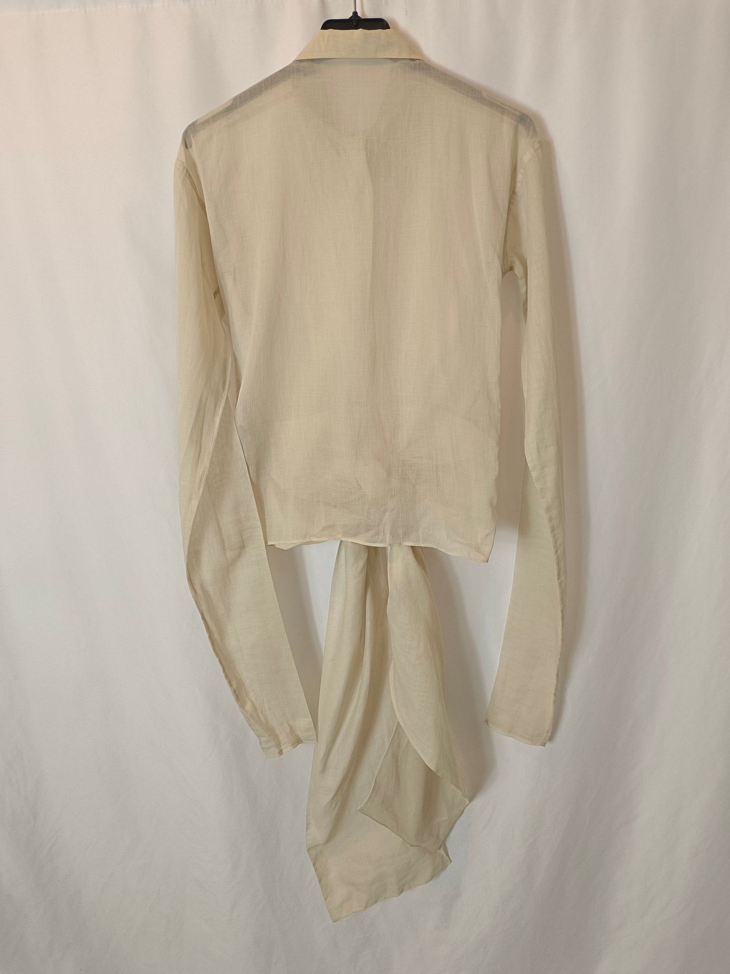MASSIMO DUTTI. Blusa beige cruzada T.34