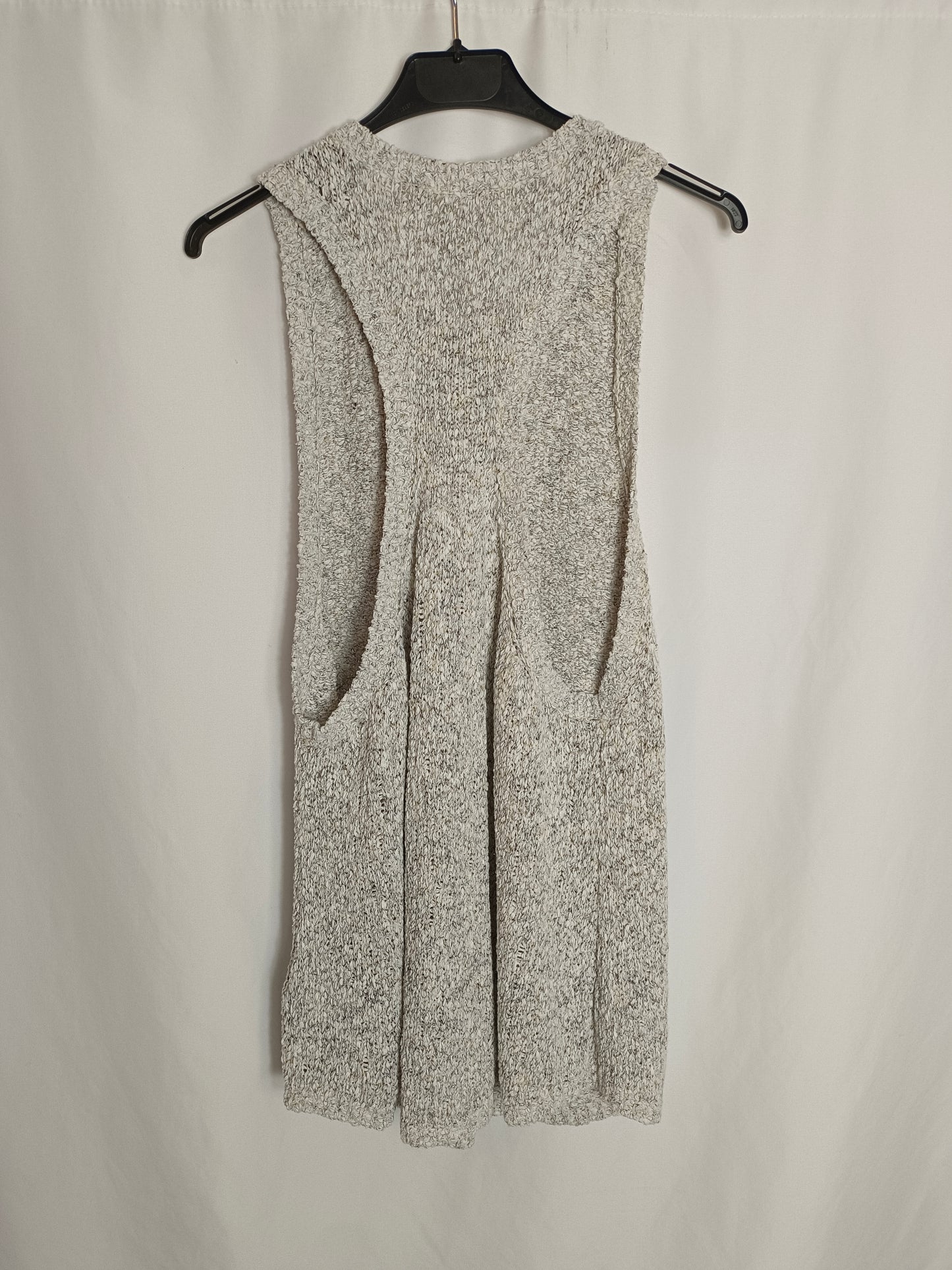 H&M. Heathered knit top Tl