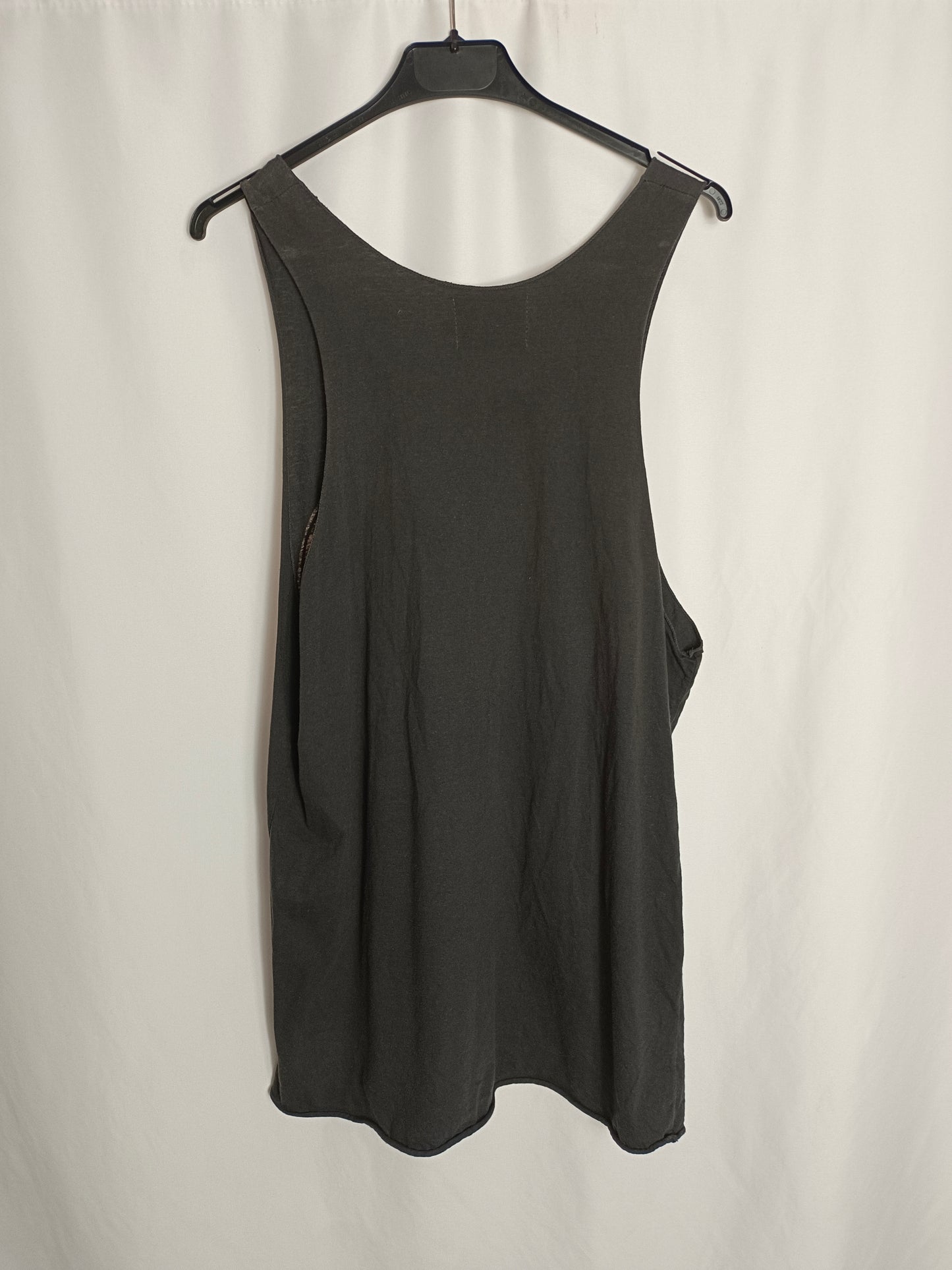 ONE LOVE. Grey skull t-shirt, size XL