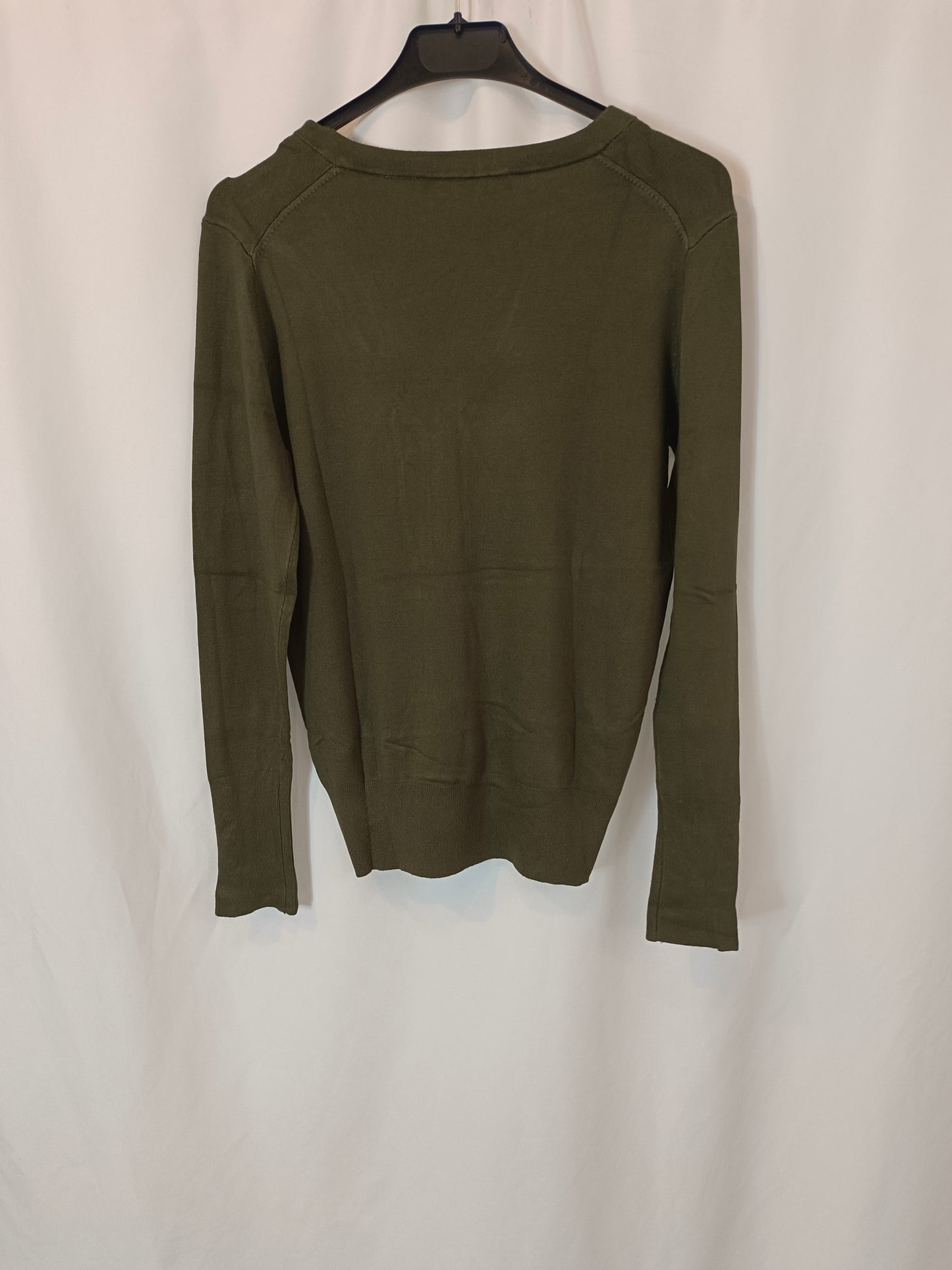 ZARA. Green buttoned sweater TM