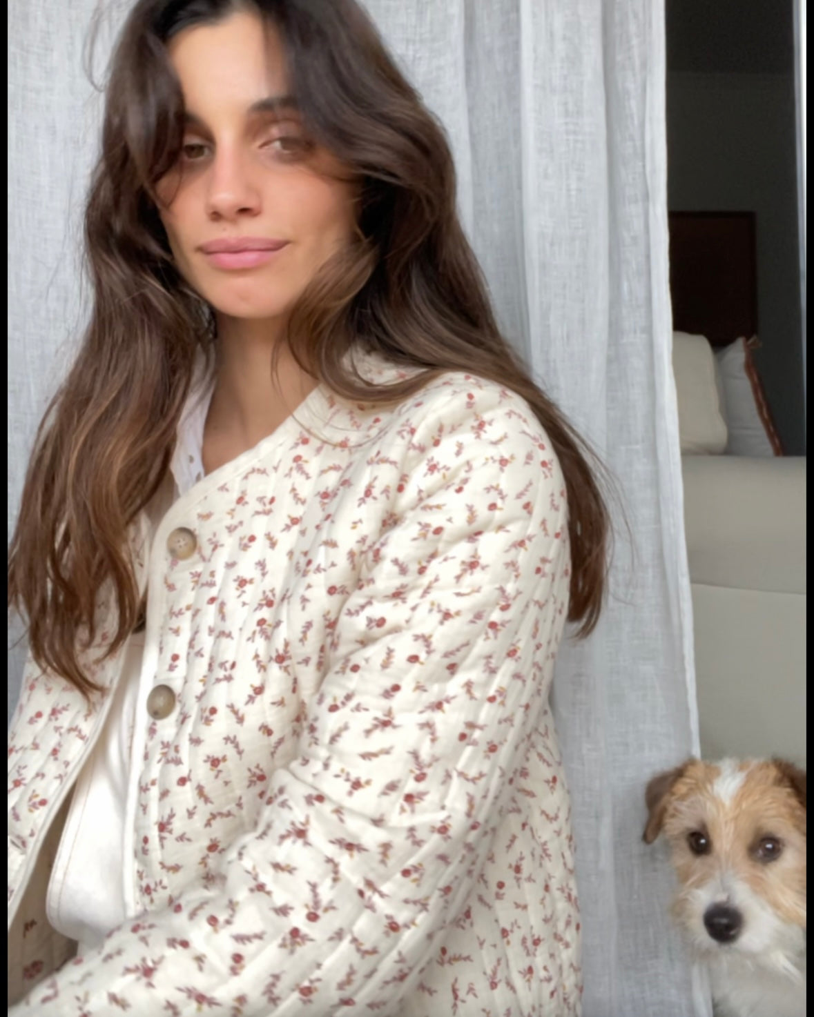 RITAVON. Chaqueta beige flores T.38