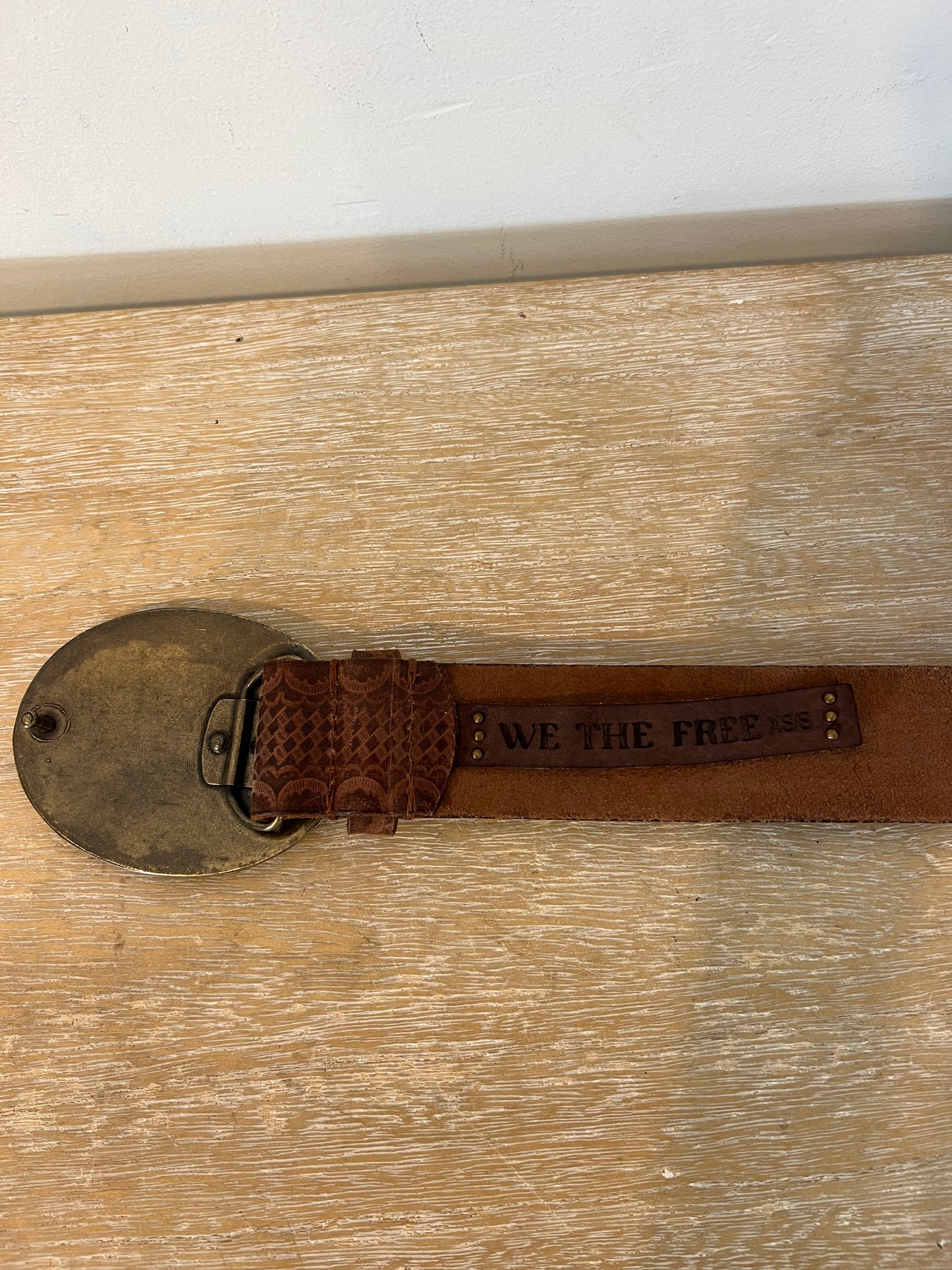 FREE PEOPLE. Brown leather belt. TS/M