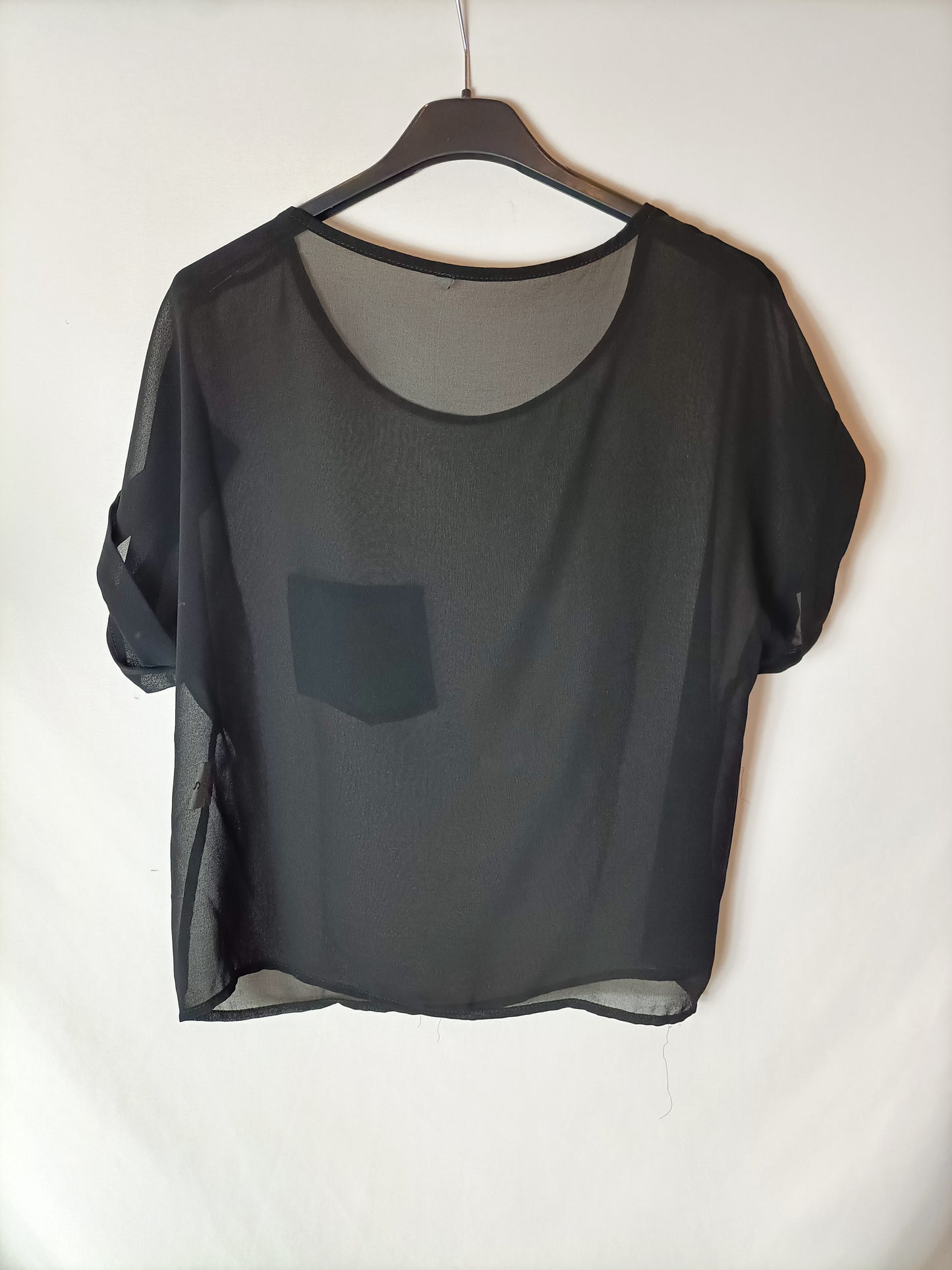 OTRAS. Top negro semitransparente TU(s)