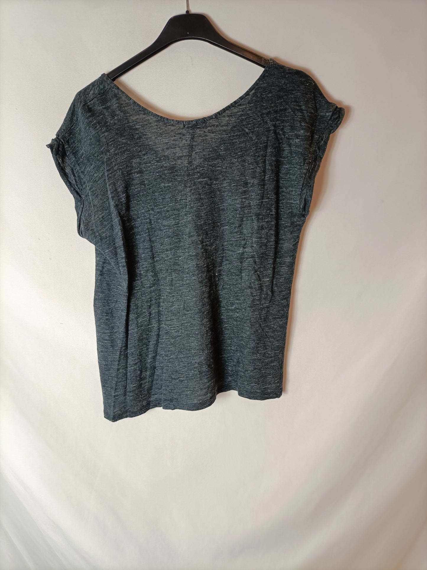 OYSHO. Camiseta gris jaspeada. T M