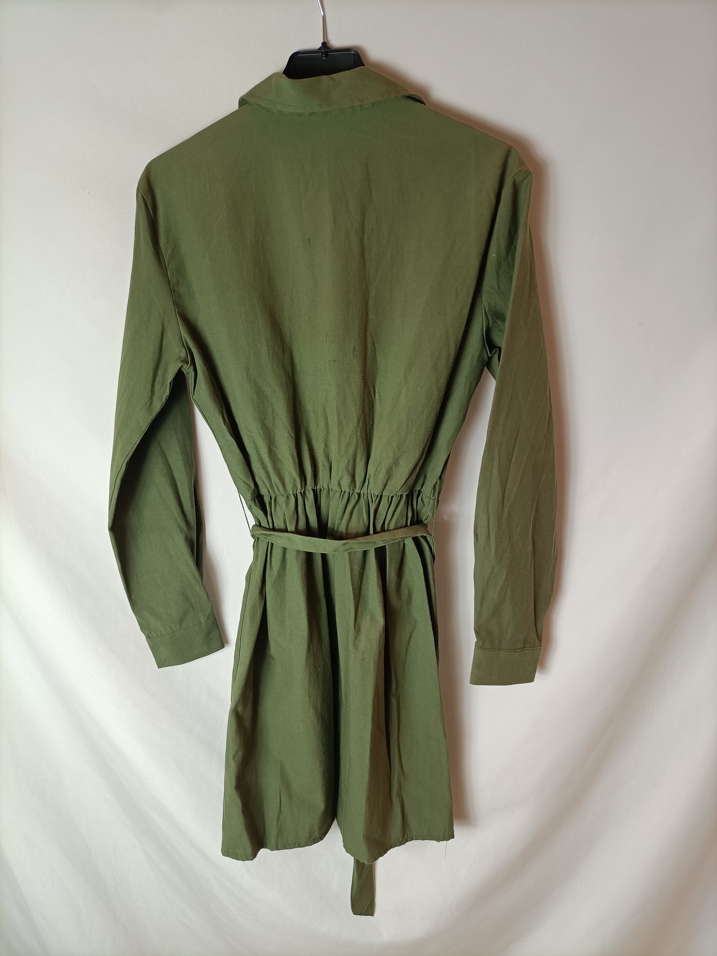 STRADIVARIUS. Vestido camisero verde T.s