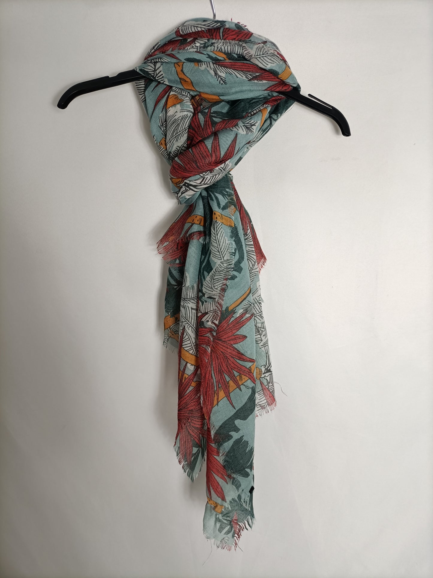 OTHERS. Palm tree scarf