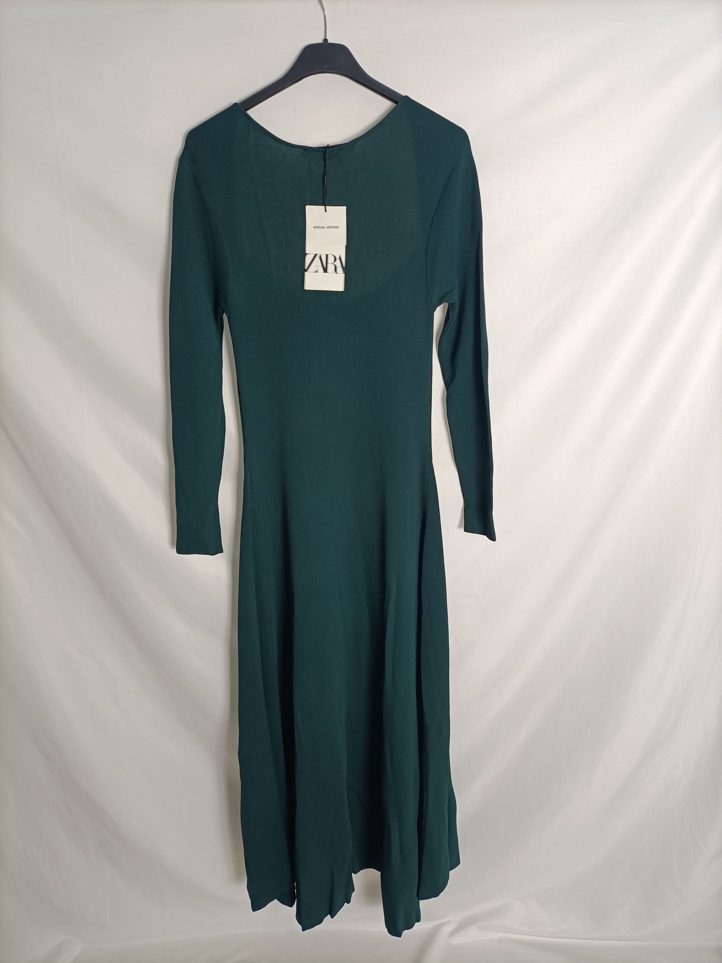ZARA. Green Ts knit dress