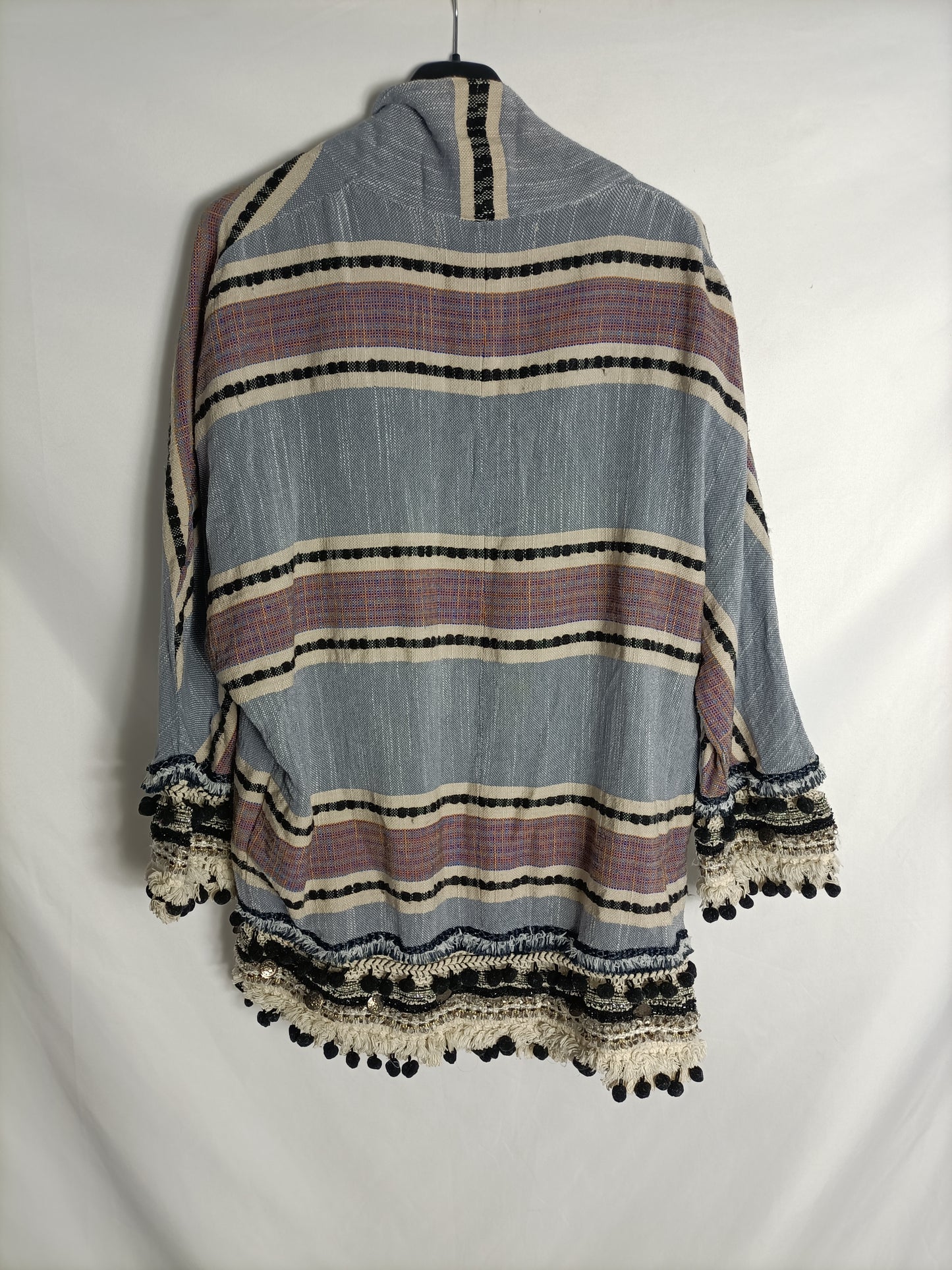ZARA. Kimono bordado borlas T.xs