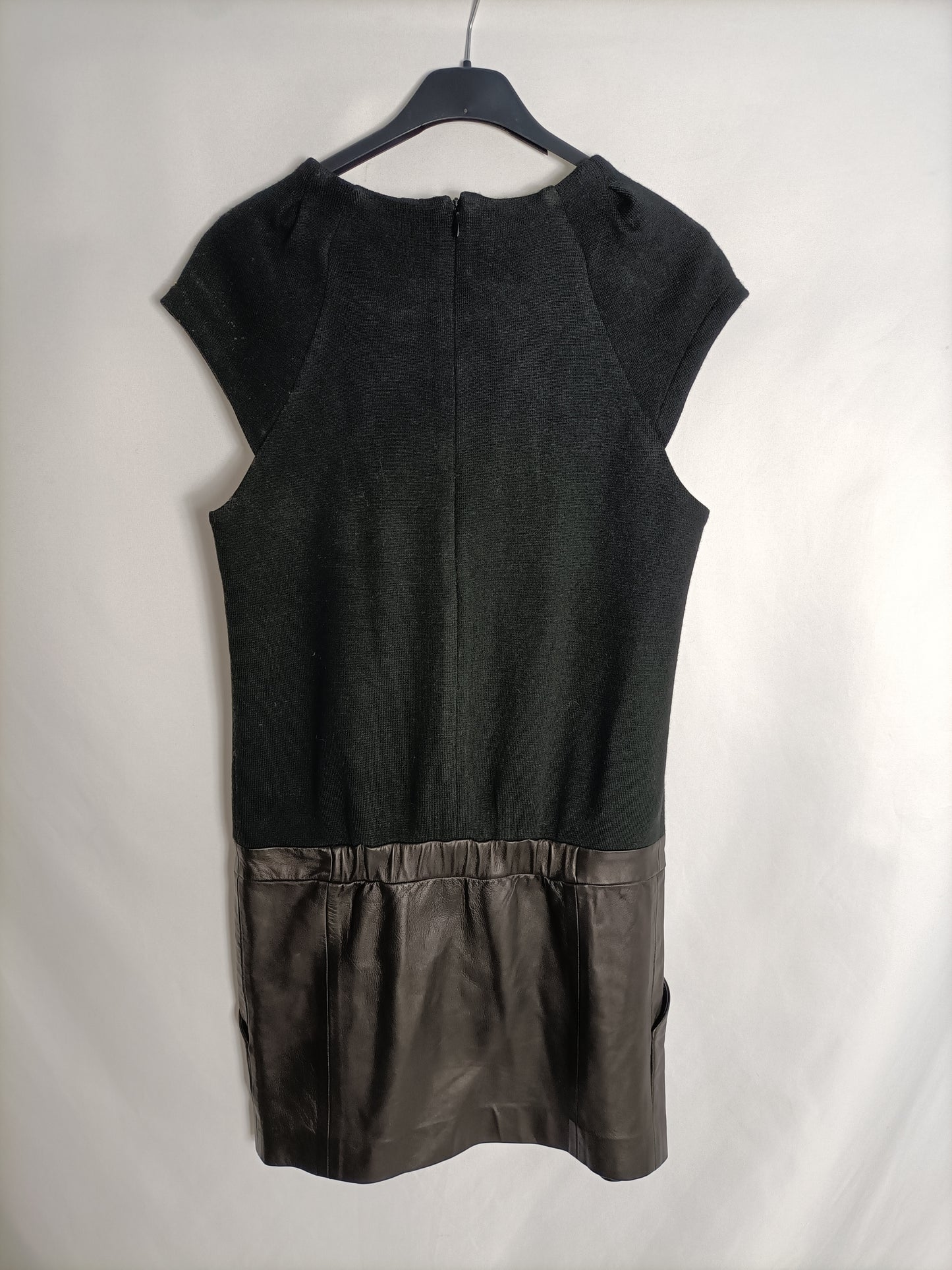 VANESSA BRUNO. Vestido negro doble textura T.36