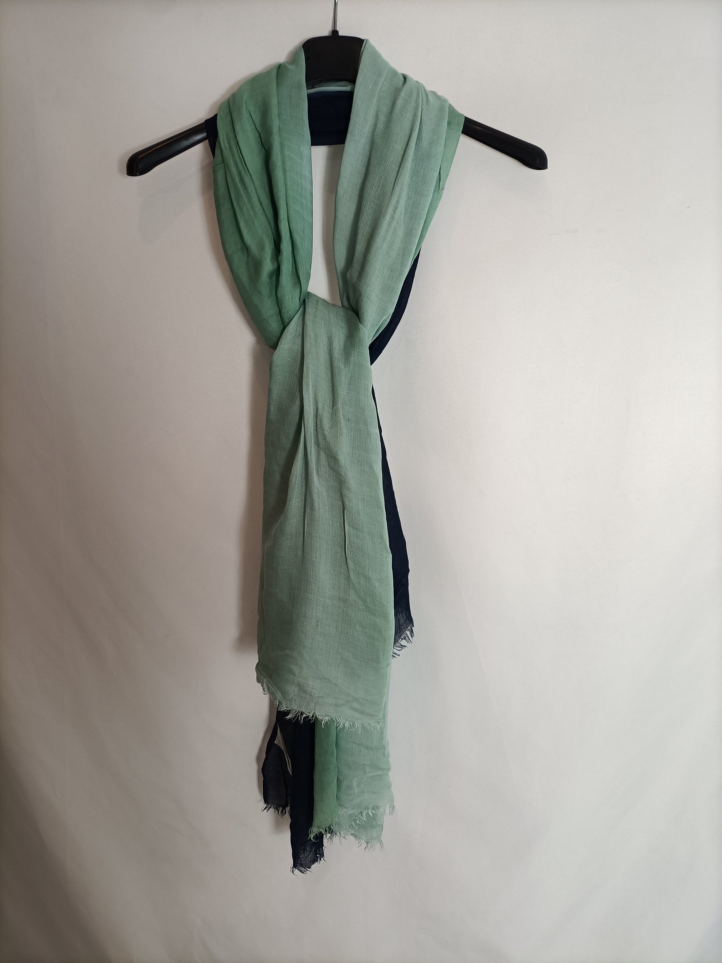 PUNTO ROMA. Fular degradado