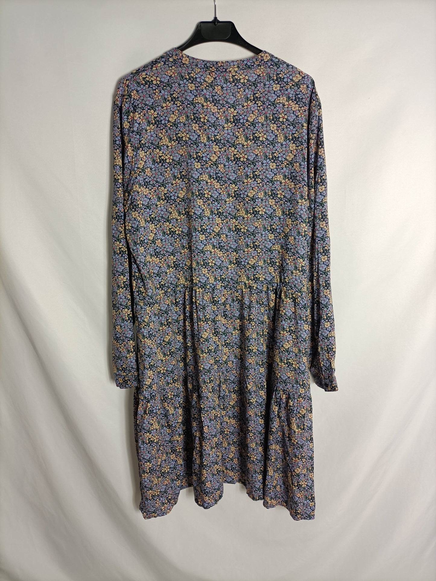 VERO MODA. Vestido flores T.l