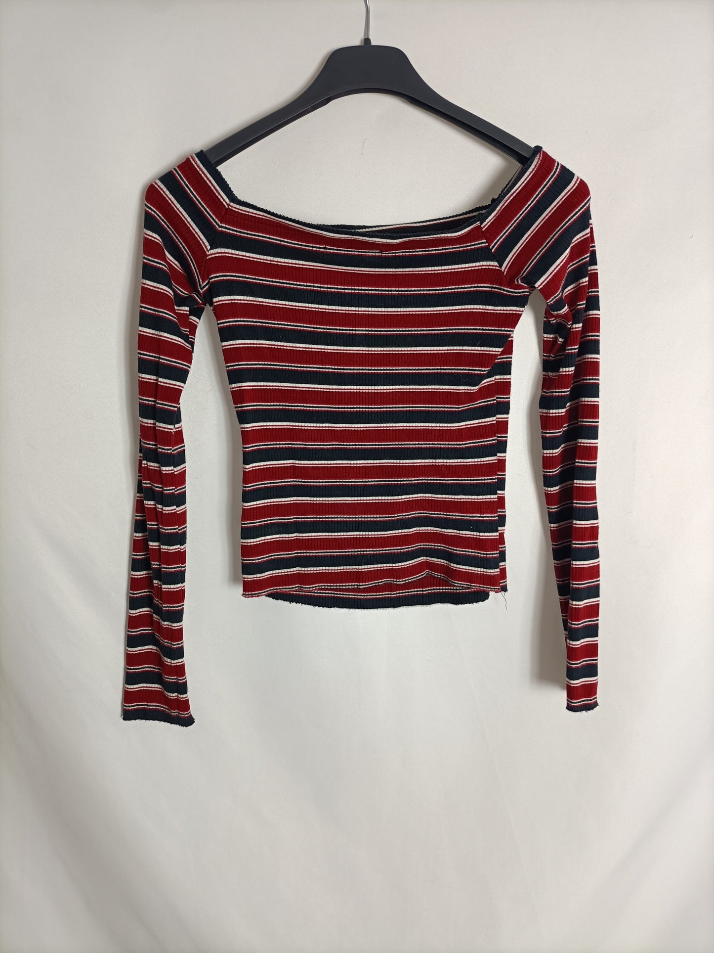 BERSHKA. Camiseta rayas T.s