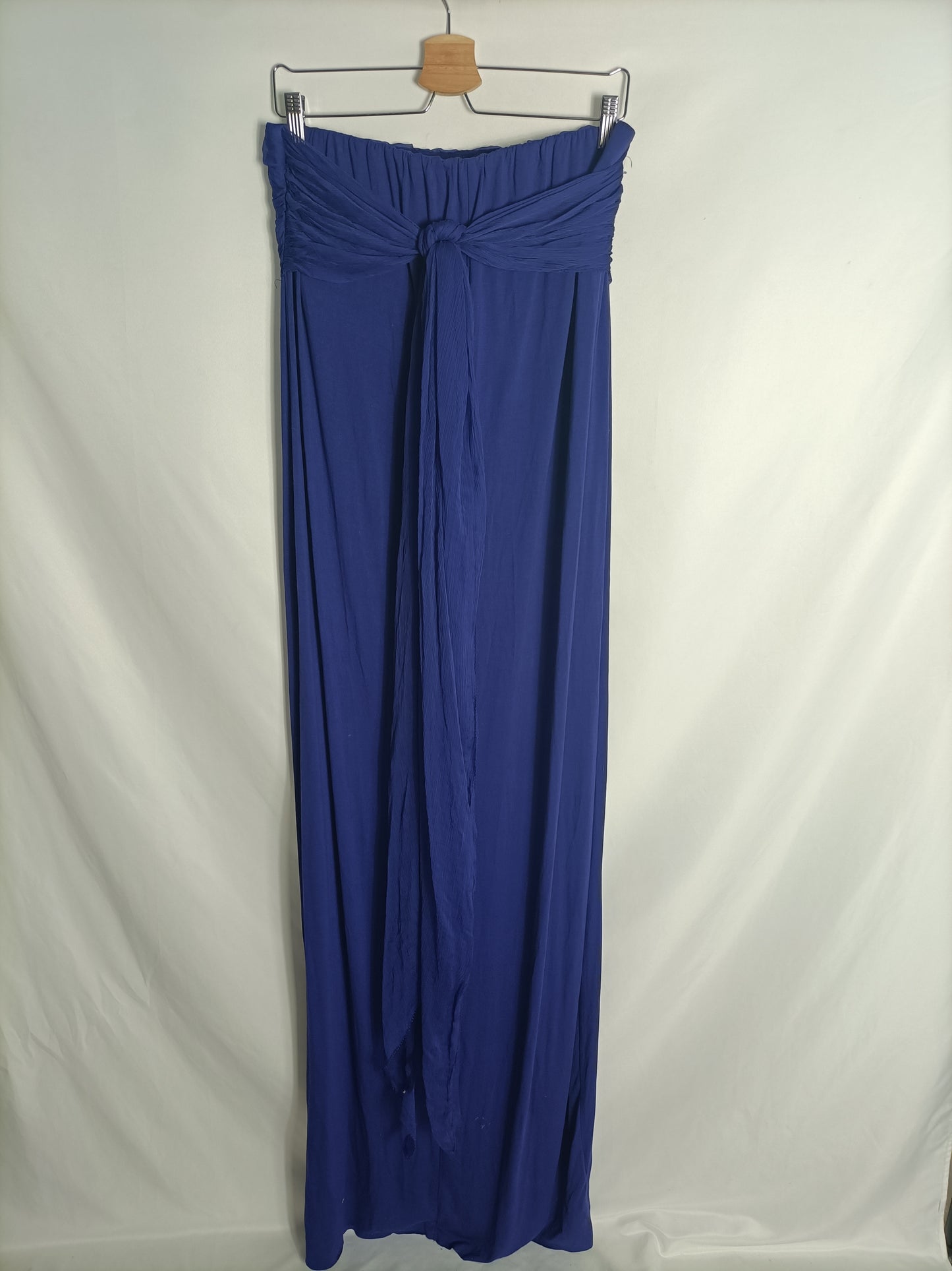 HOSS INTROPIA. Vestido largo morado T.l