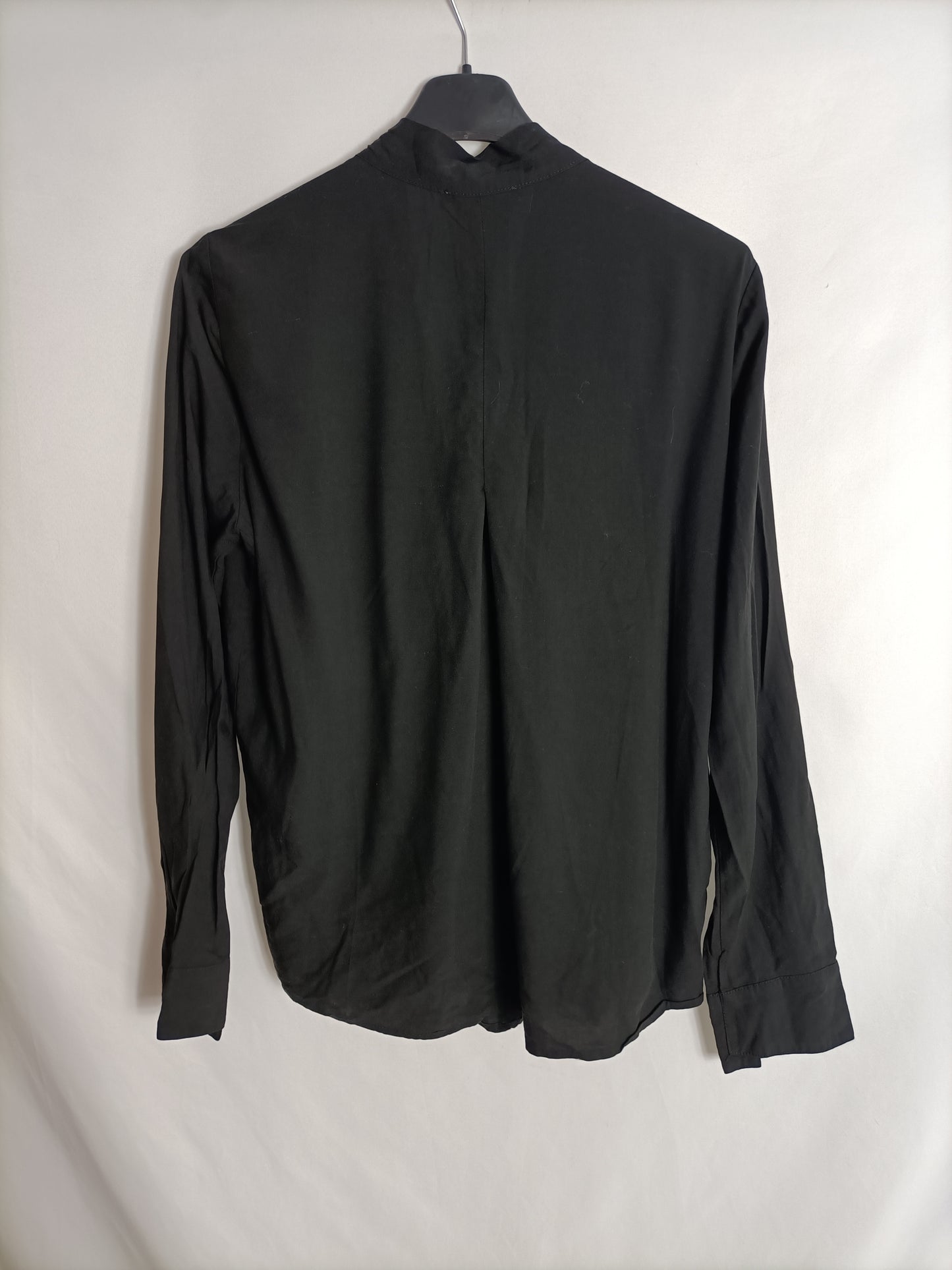 MANGO. Black blouse with bow TM