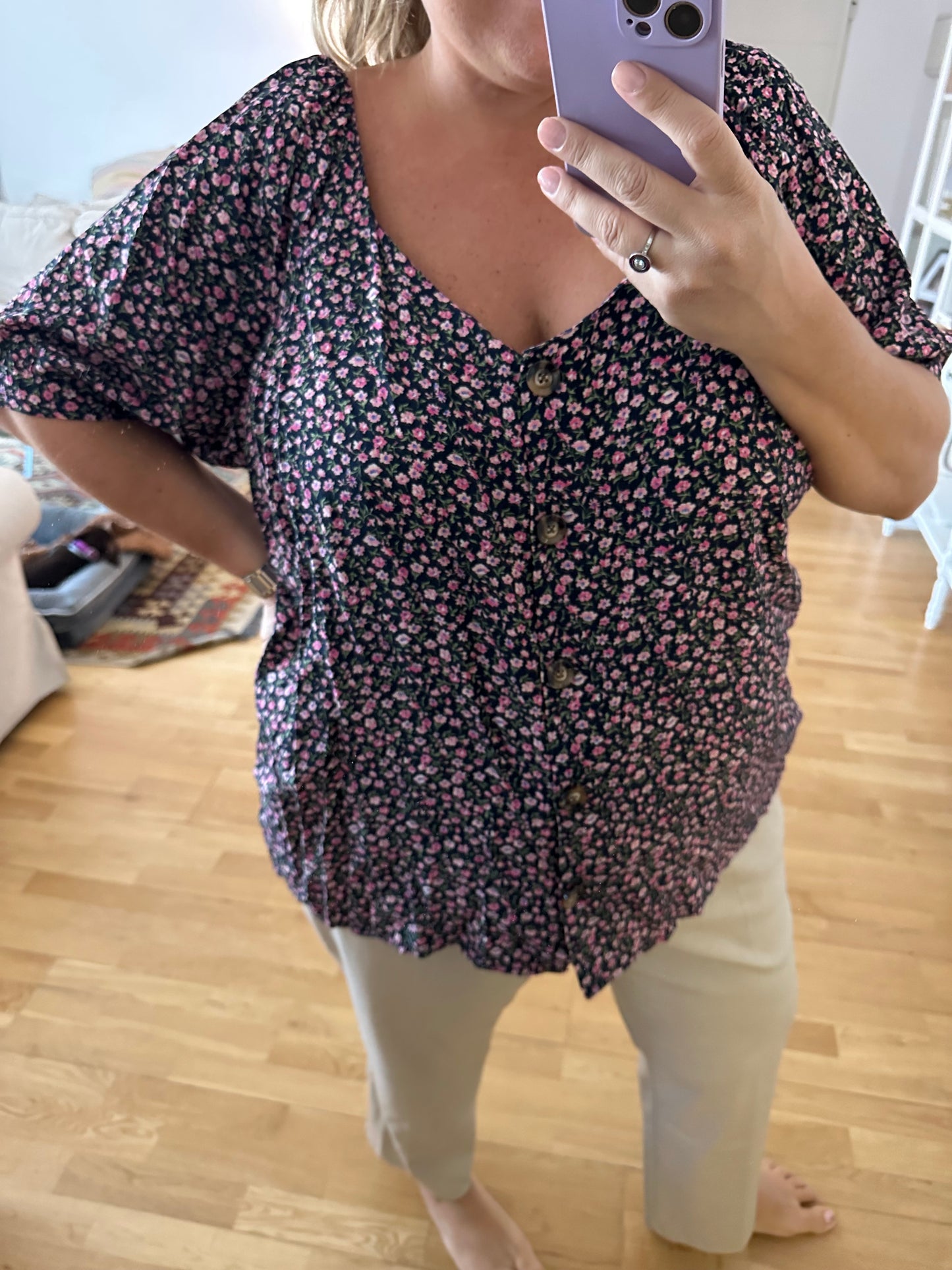 BUGANVILIA. Blusa negra flores T.3xl