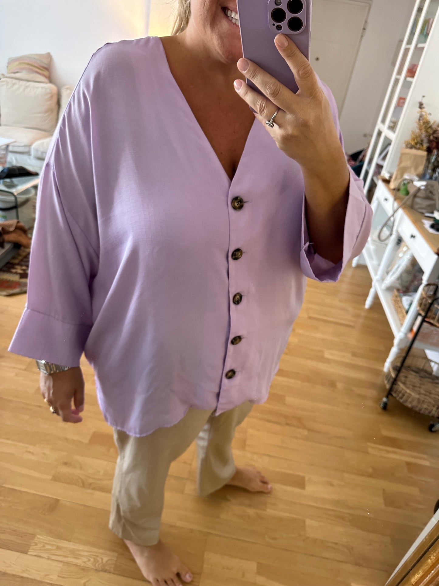 BUGANVILIA. Blusa lila botones T.3xl