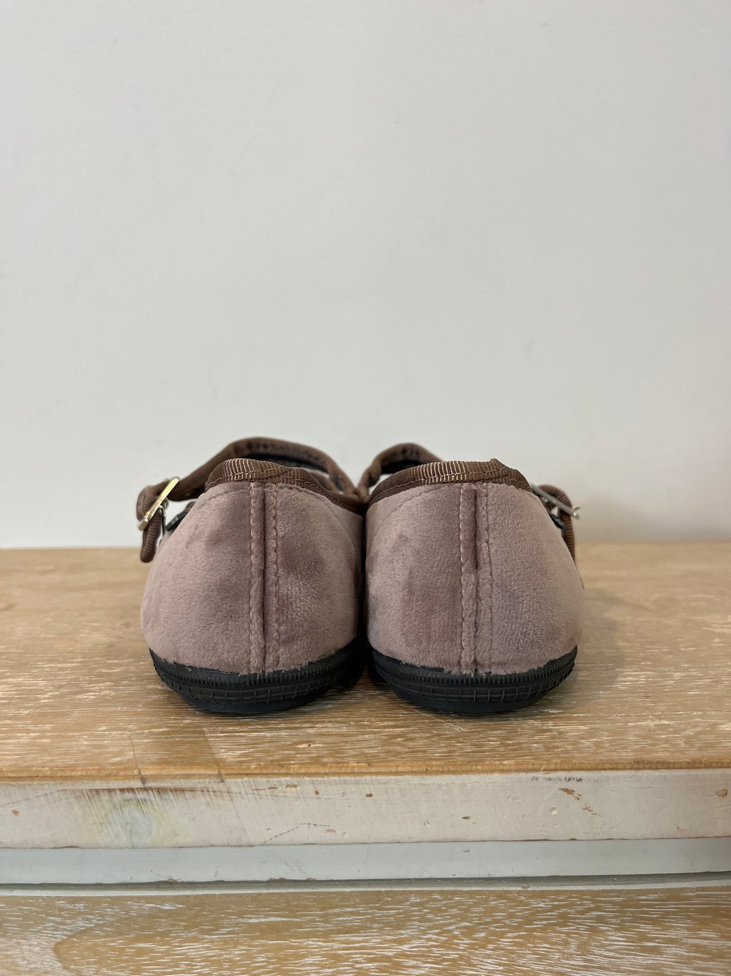 VICTORIA. Merceditas rosas. T. 38