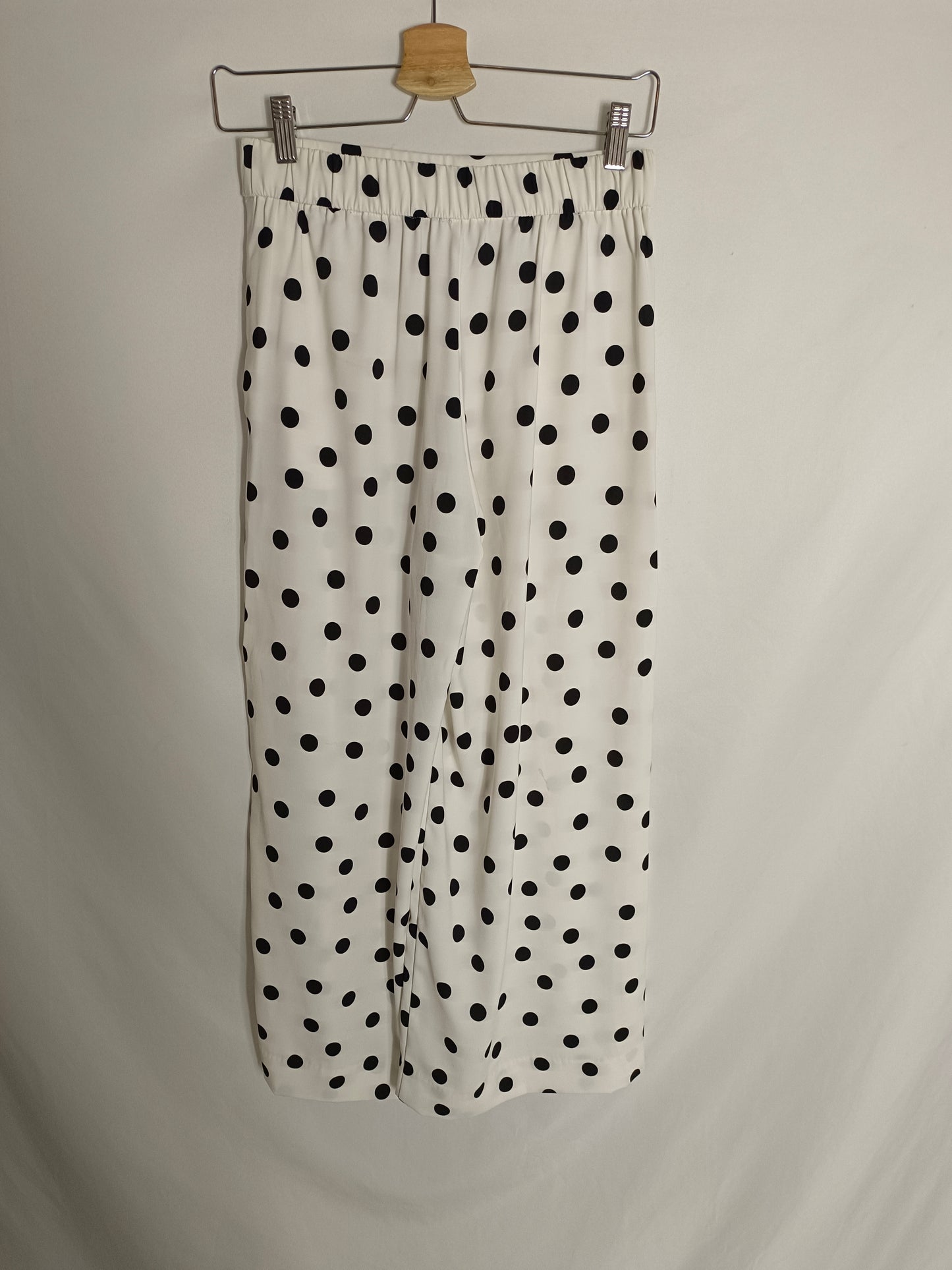 ZARA. White polka dot trousers T.xs