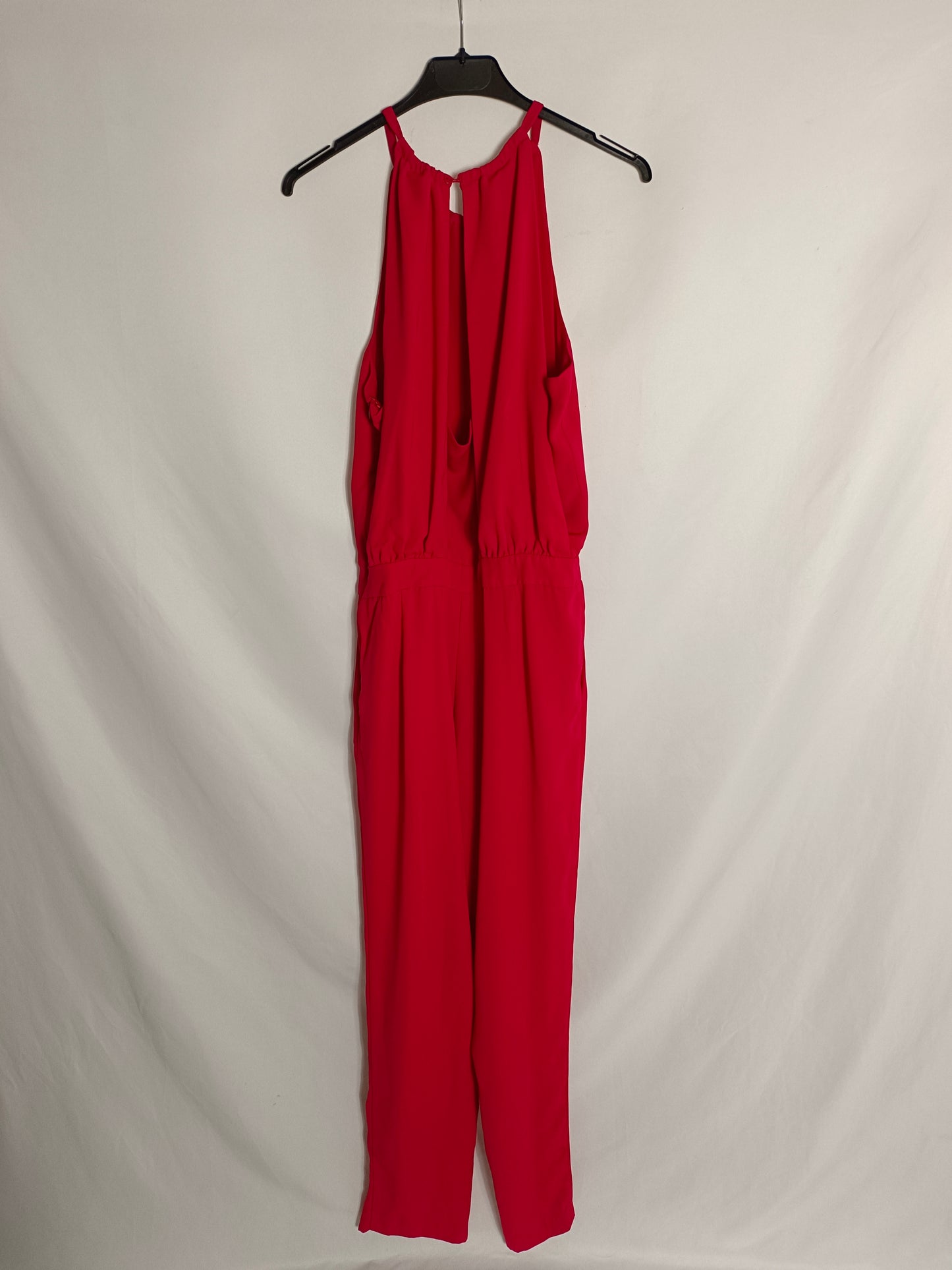 ZARA. Flowing red jumpsuit Tm