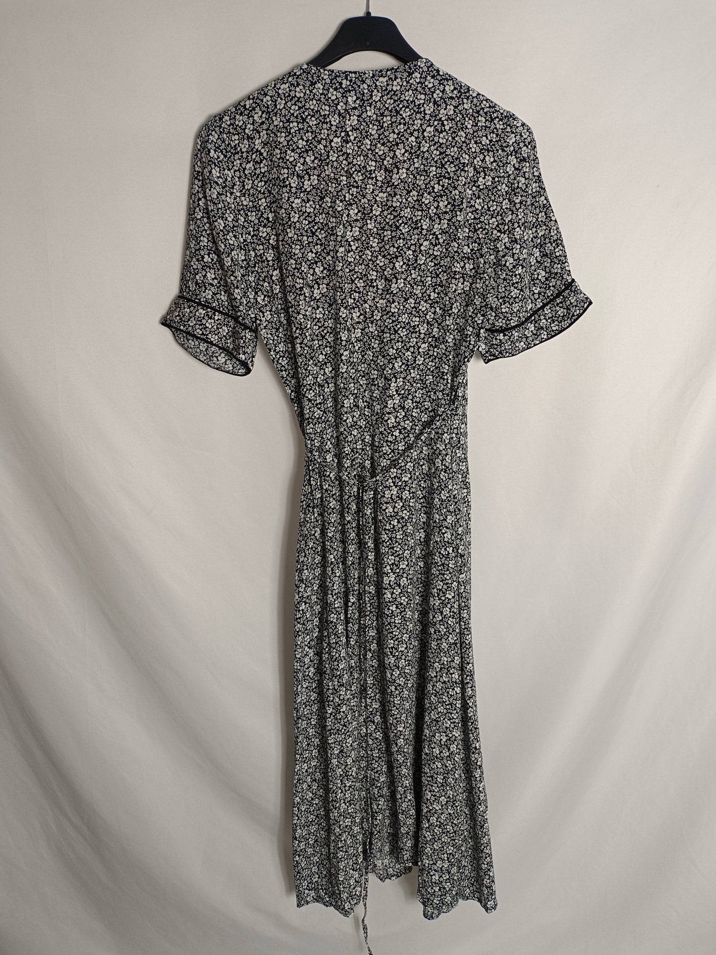 NEW LOOK. Vestido midi flores T.38