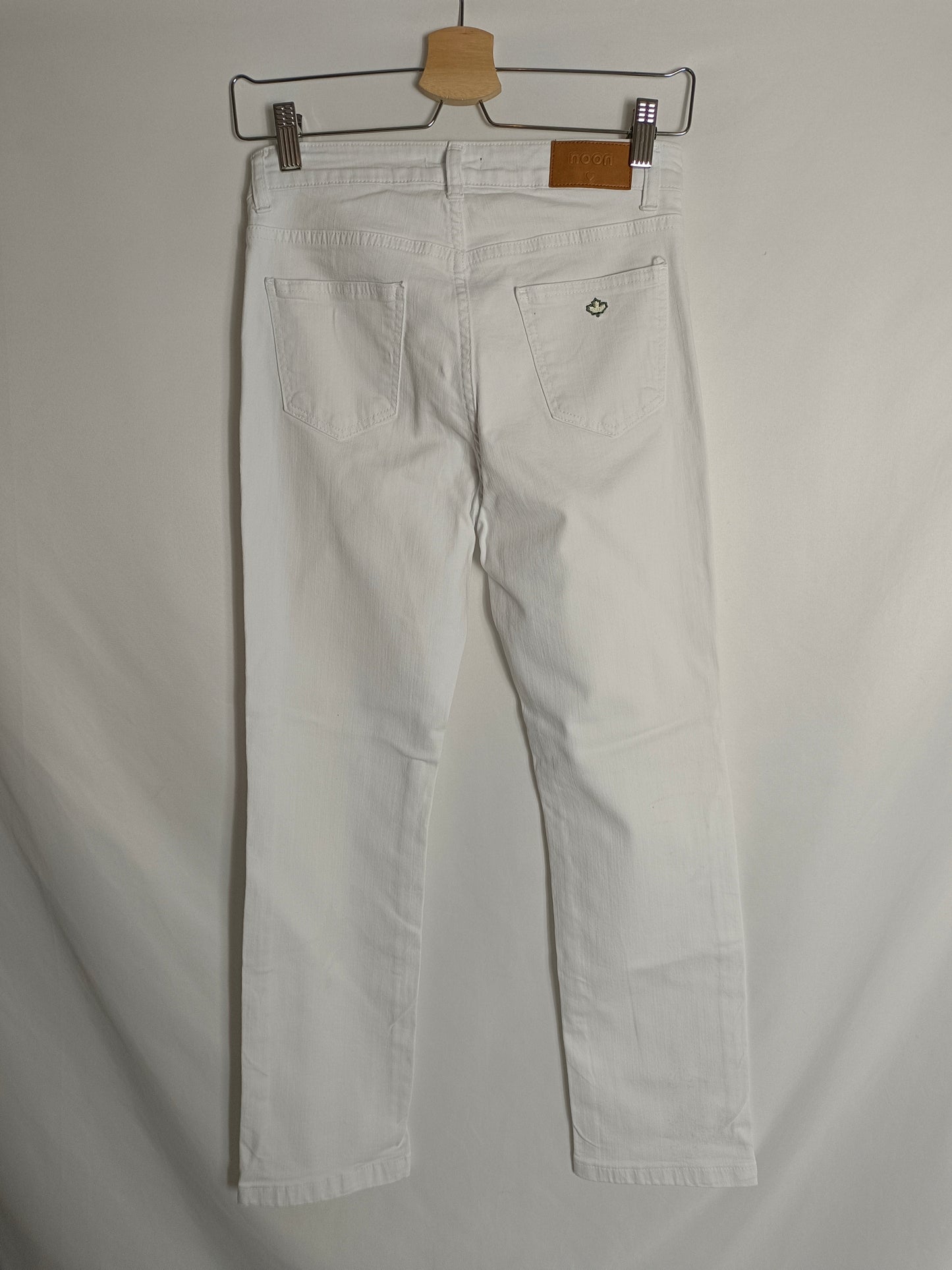 NOON. Buttoned denim trousers size 36