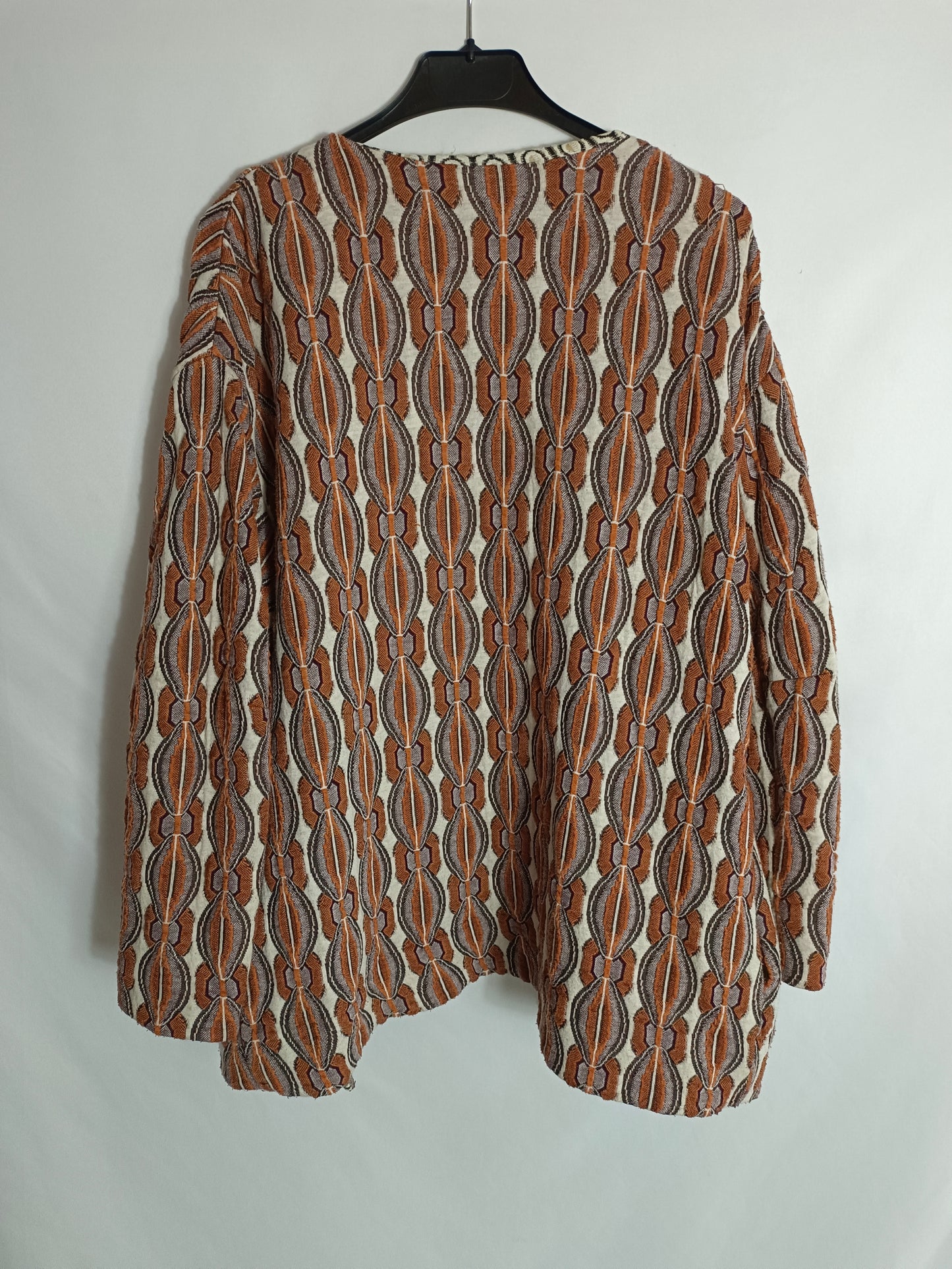 H&M. Chaqueta estilo retro T.36