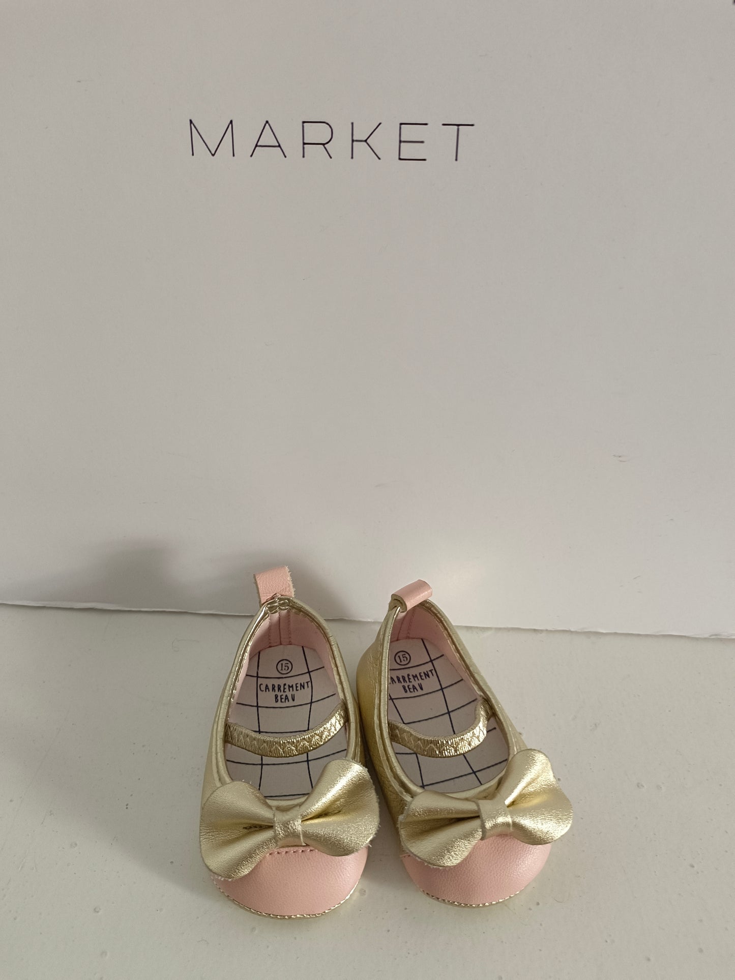 CARREMENT. Gold-plated pointed ballerina shoe size 15