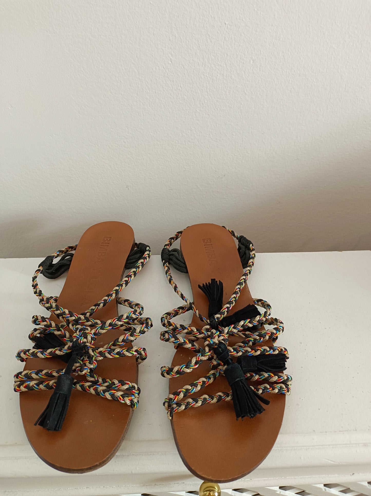BIMBA Y LOLA. Sandalias trenzadas T.38