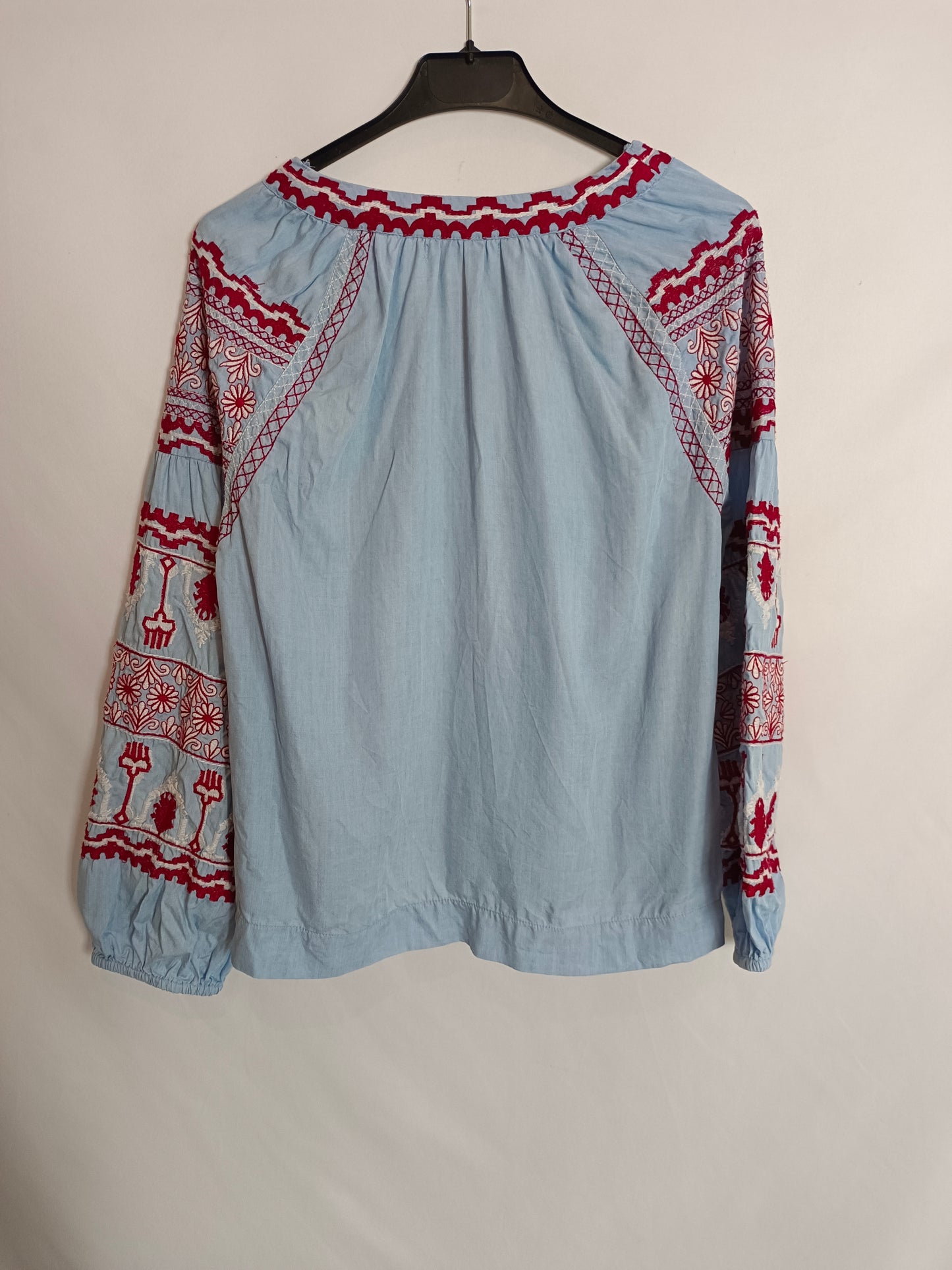 ZARA. Blue embroidered blouse T.xs